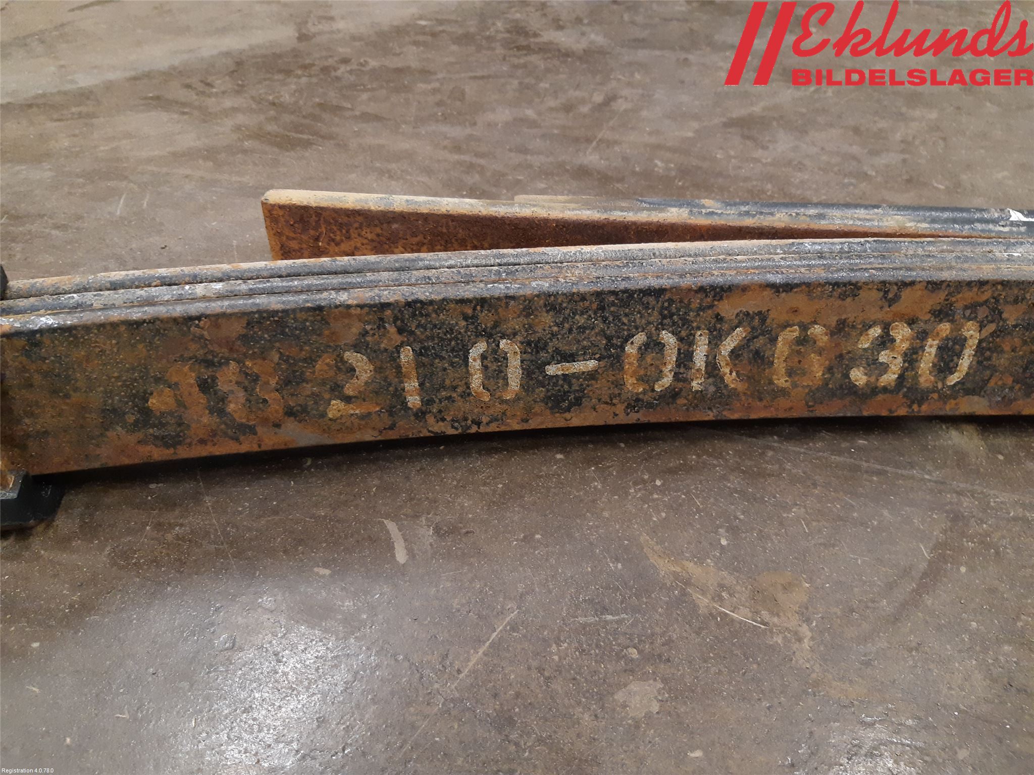 Toyota HILUX 16- Fjäder Bak Blad