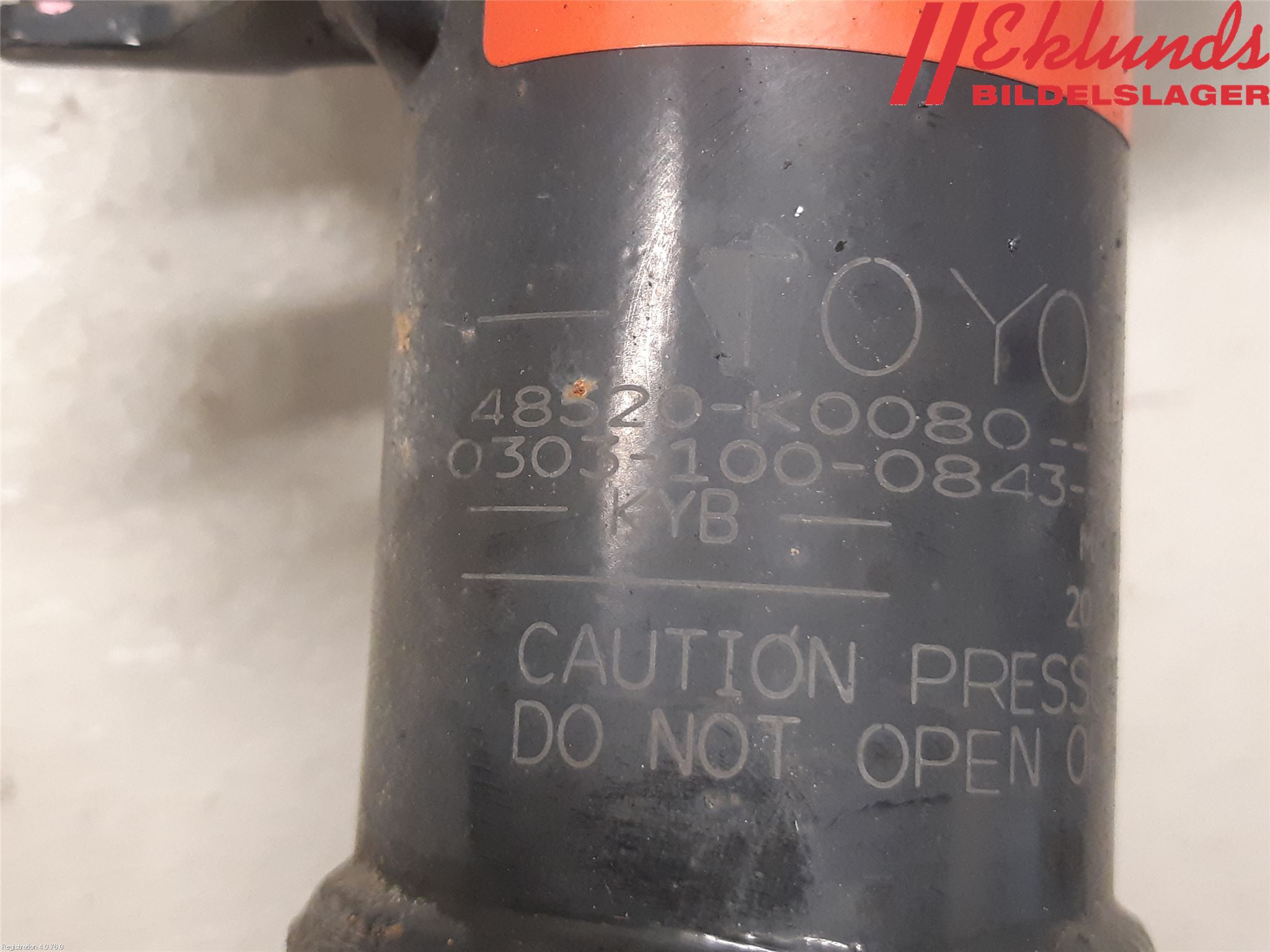 Toyota YARIS XP21 20- Fjäderben Fram Vänster