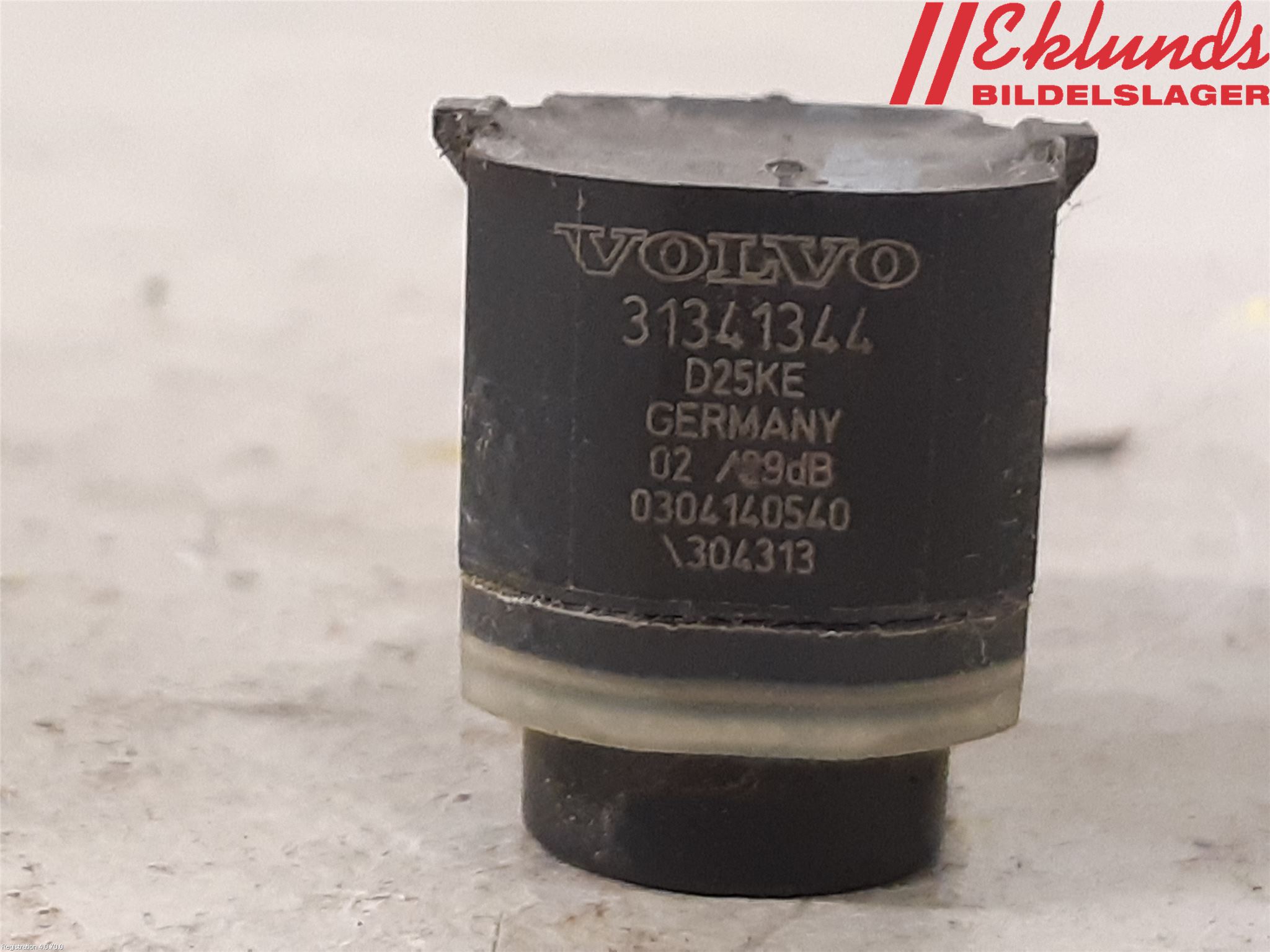 Volvo V40 12-19 Parkeringshjälp Backsensor