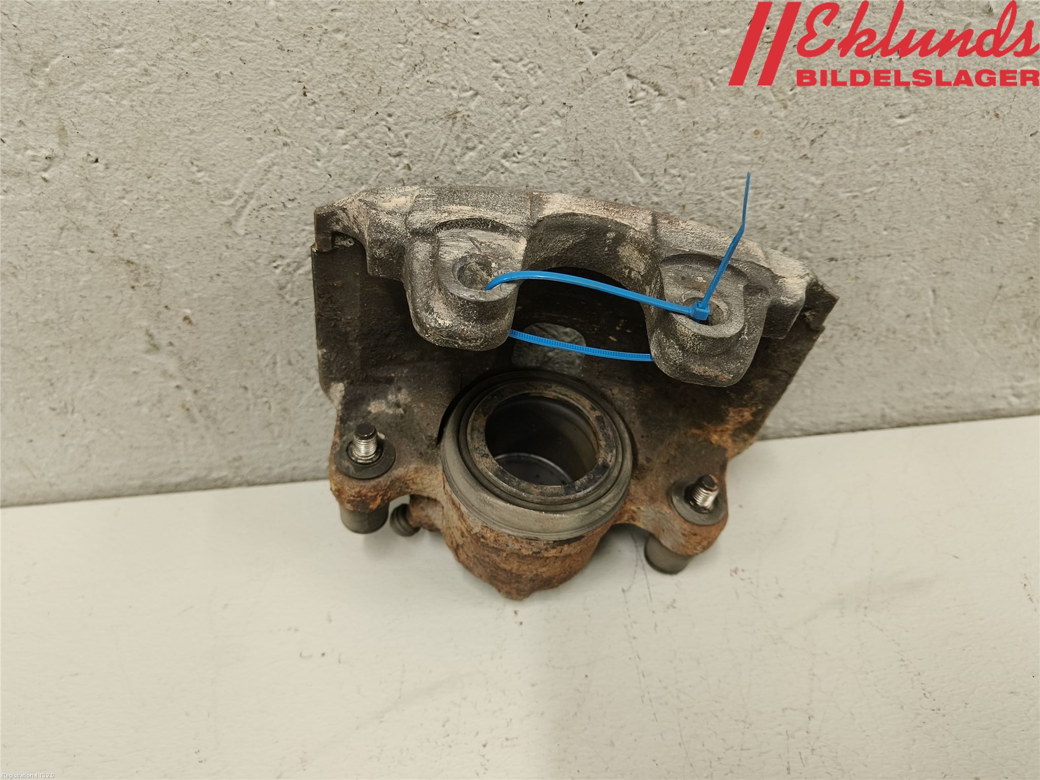 Ford KUGA 13-16 Bromsok Fram Höger