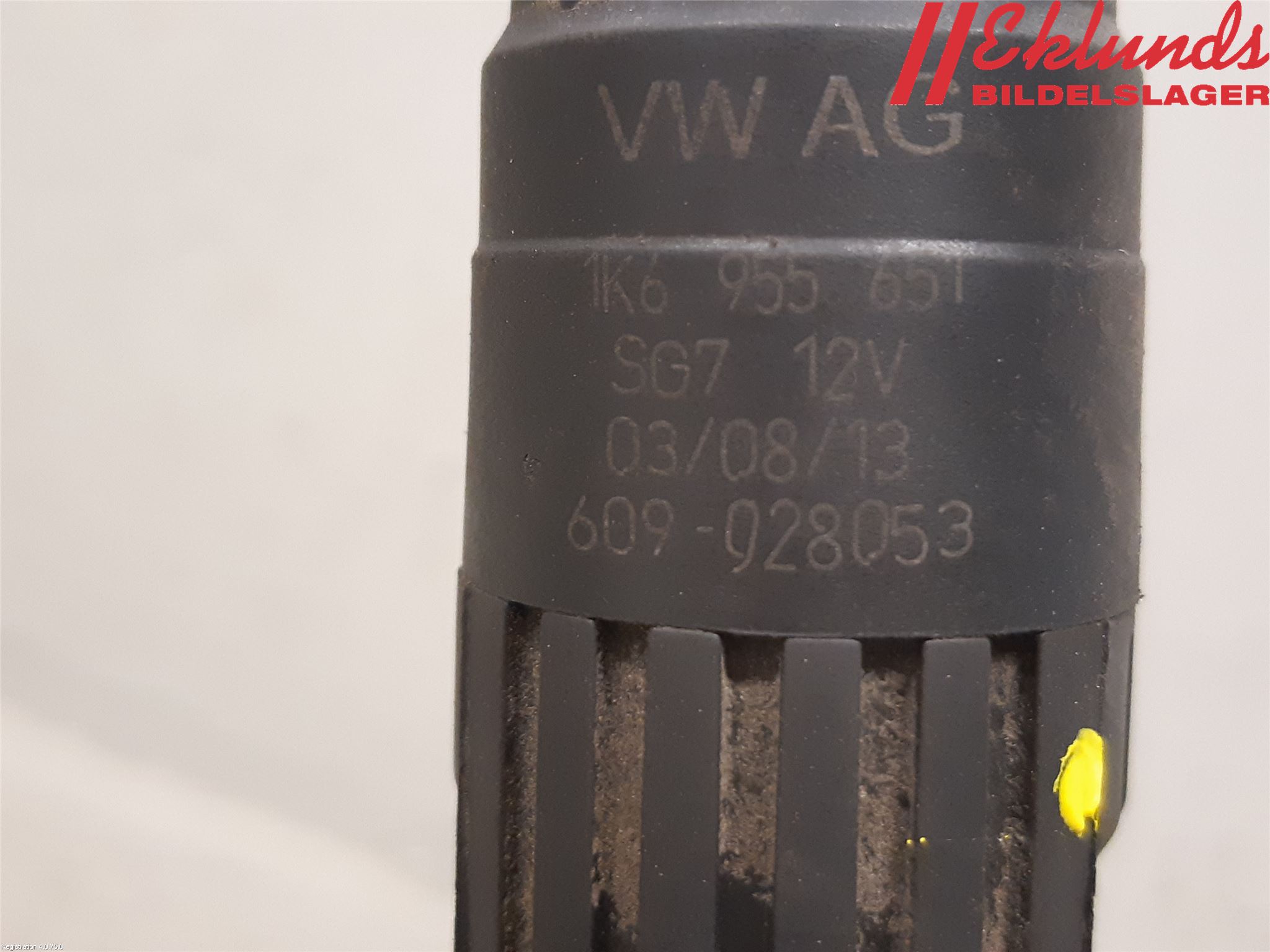Volkswagen VW TOURAN 10-15 Spolarpump Vindruta