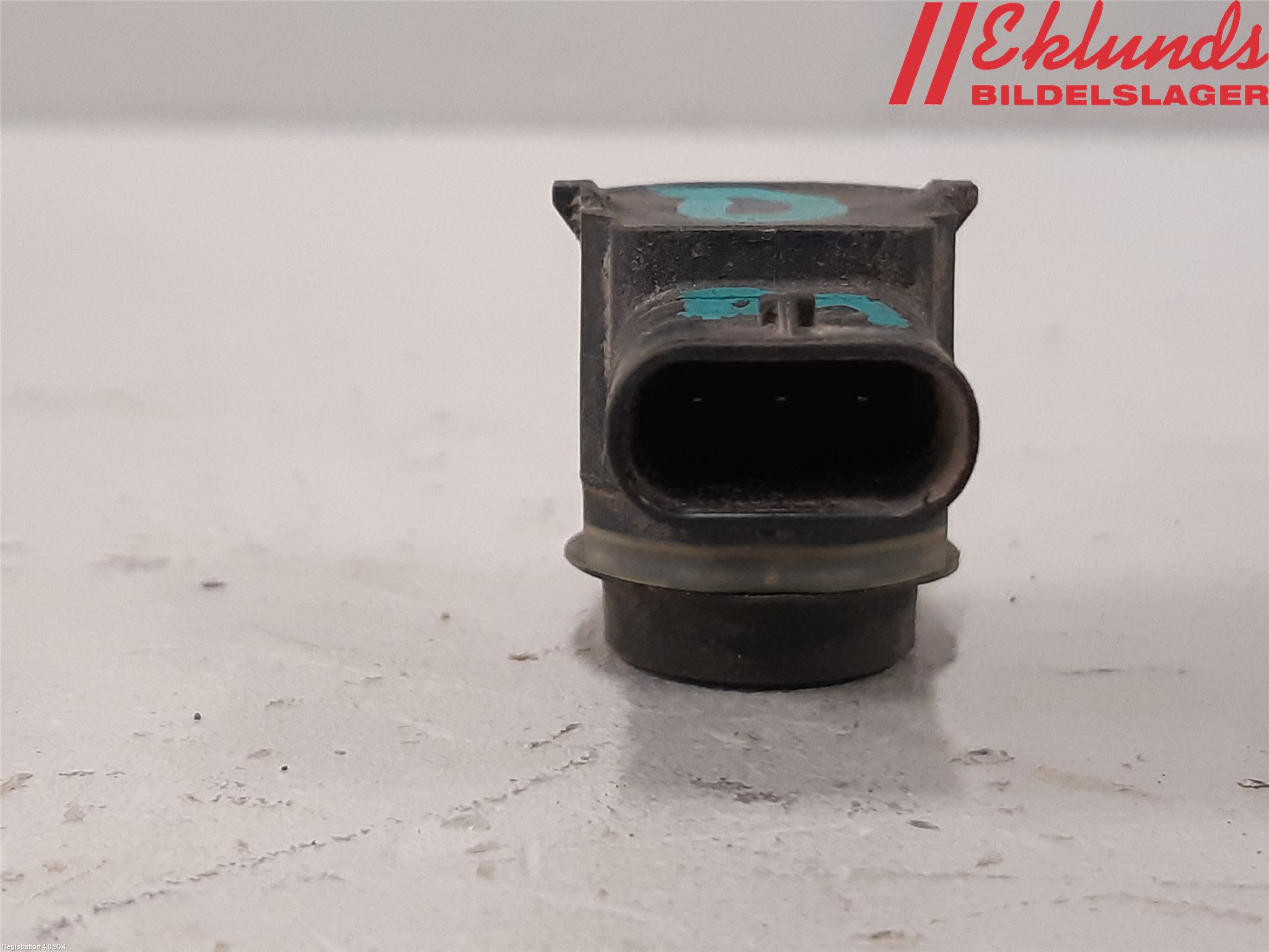 Volvo V40 12-19 Parkeringshjälp Backsensor