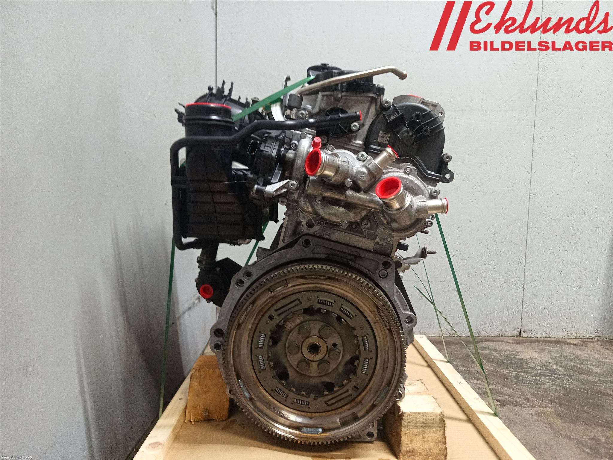 Volkswagen VW GOLF / E-GOLF VIII 20- Motor Bensin