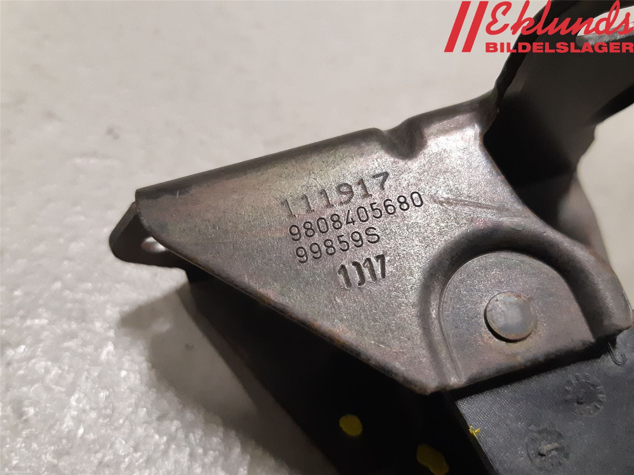 Peugeot EXPERT/E-EXPERT 17- Huv Spärr