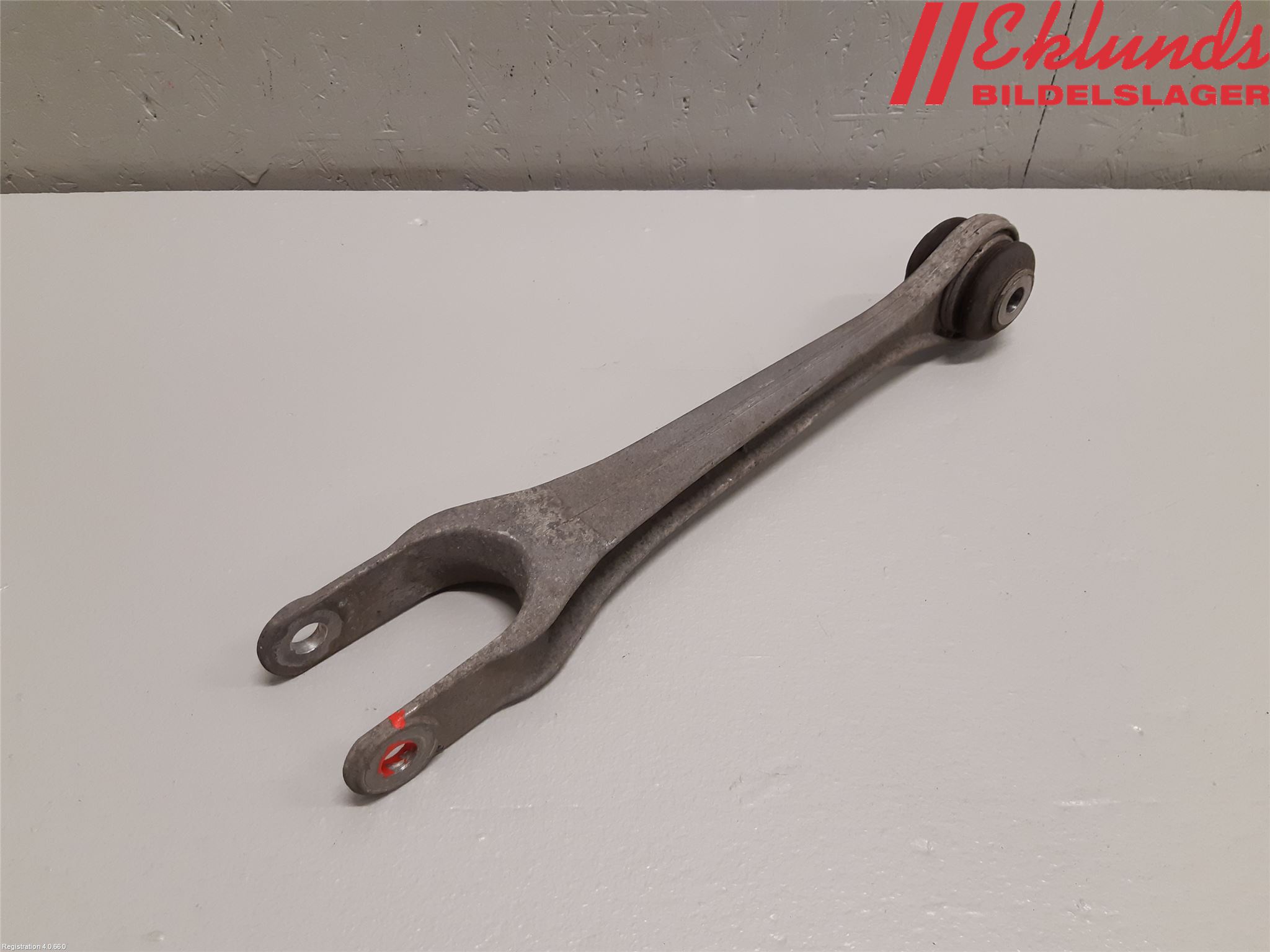 Porsche 911 64- Bärarm Fram Undre Vä