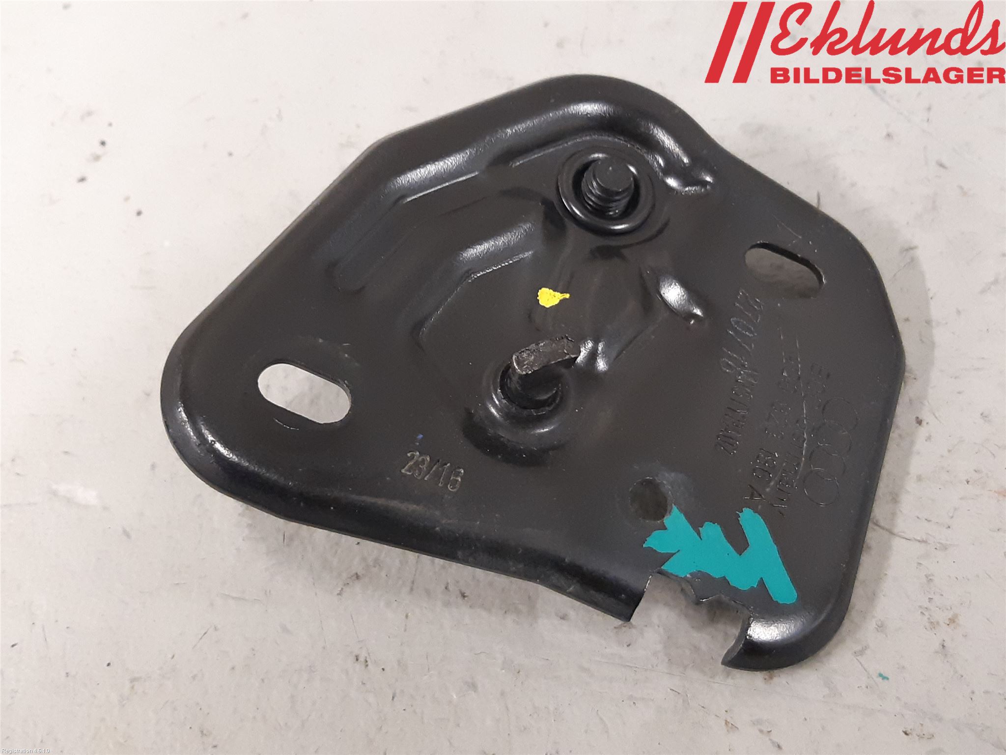 Audi A6/S6 4G 11-18 Huv Spärr