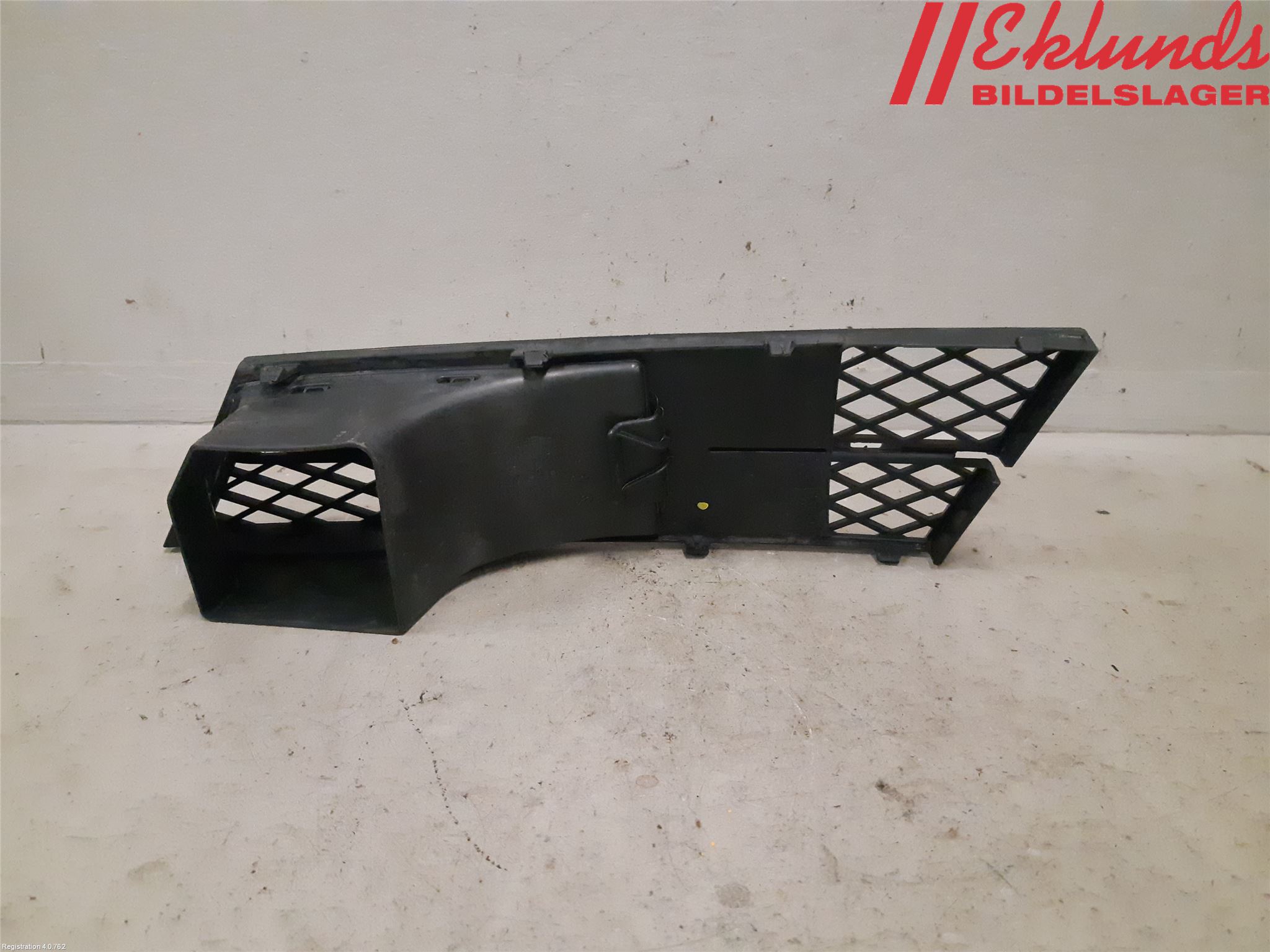 BMW 5 E60/61 Sed/Tou 02-10 Stöt Utfyllnad-List-Grill