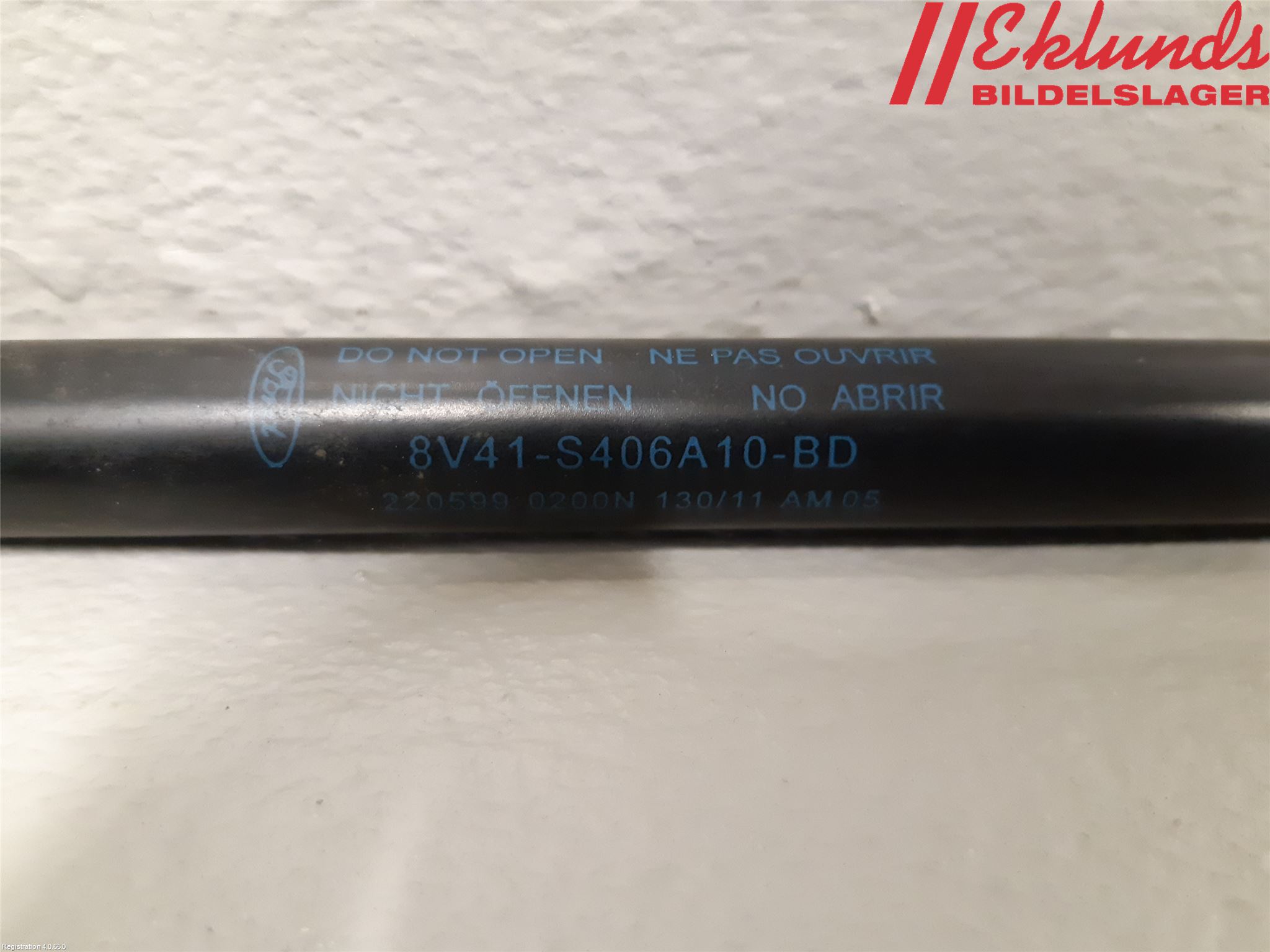 Ford KUGA 08-12 Gasfjäder Baklucka