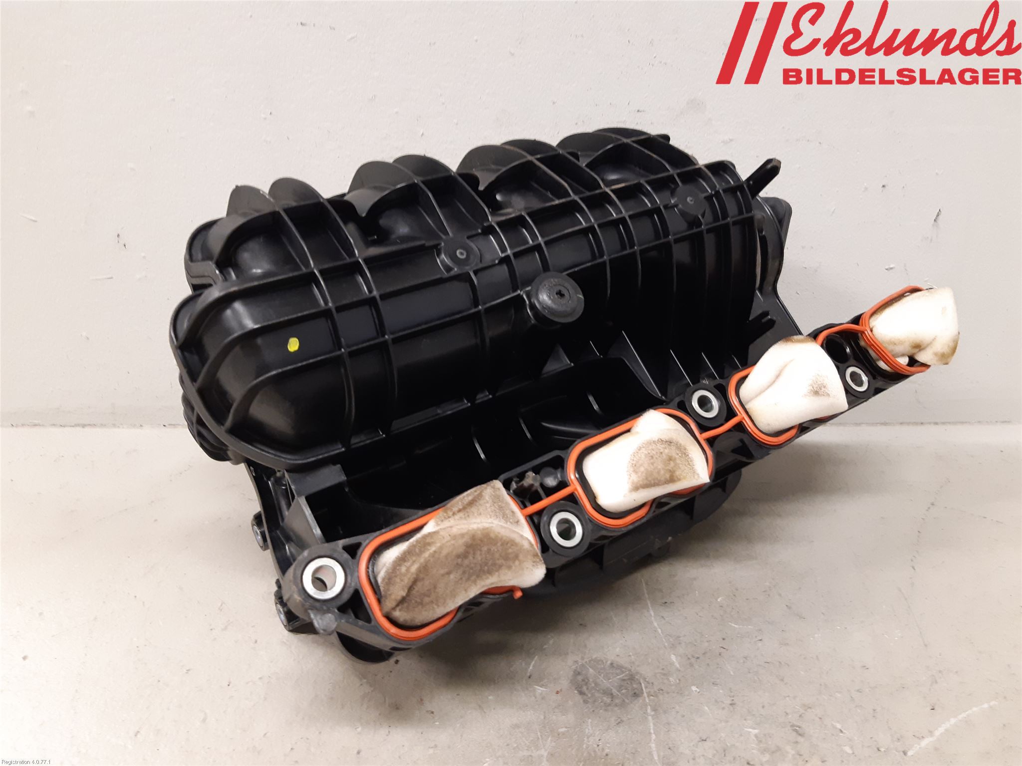 Toyota RAV4 19- Grenrör Insug