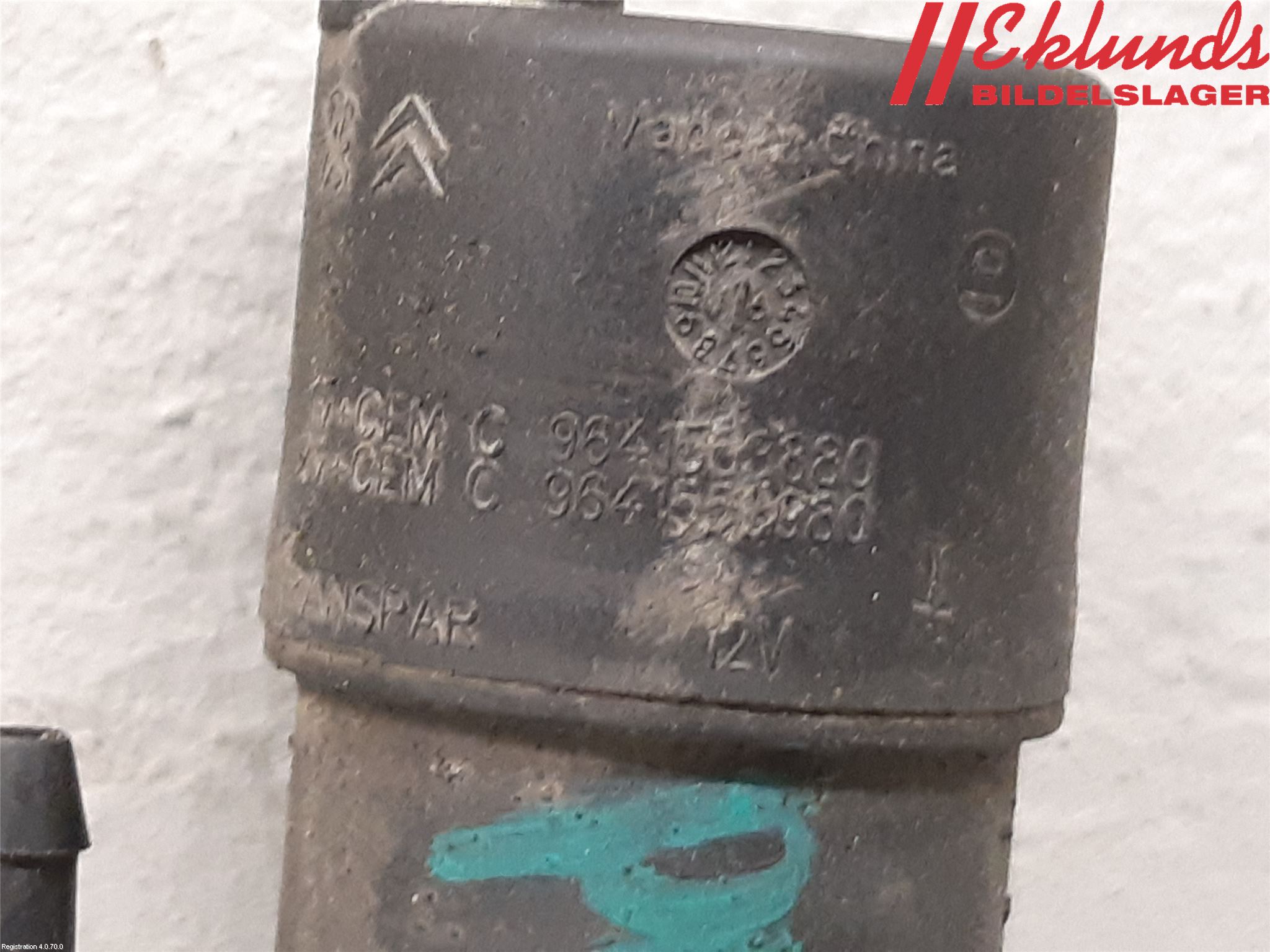 Renault TRAFIC/E-TECH 15- Spolarpump Vindruta