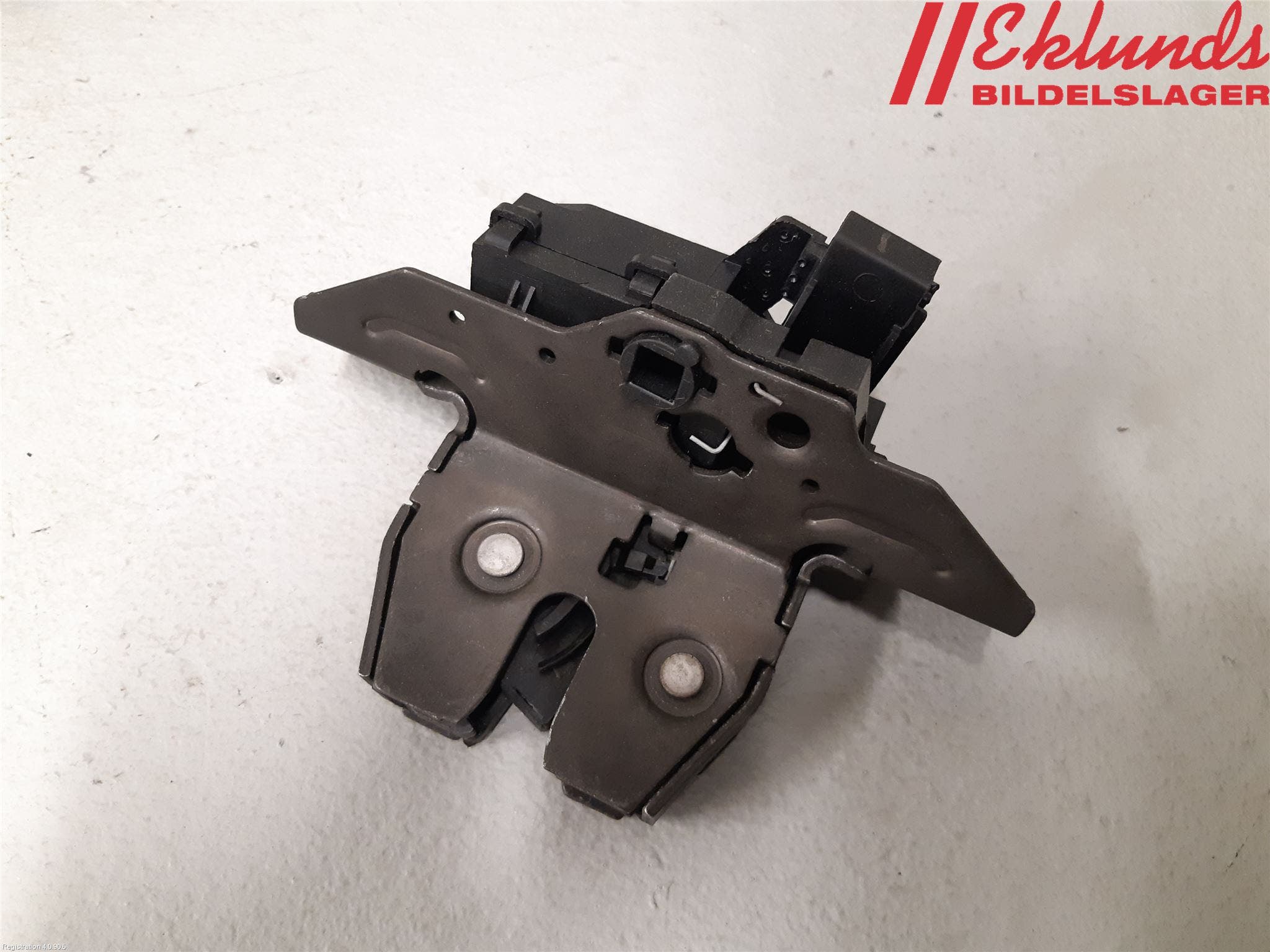 Opel AMPERA 12-16 Låskista Baklucka