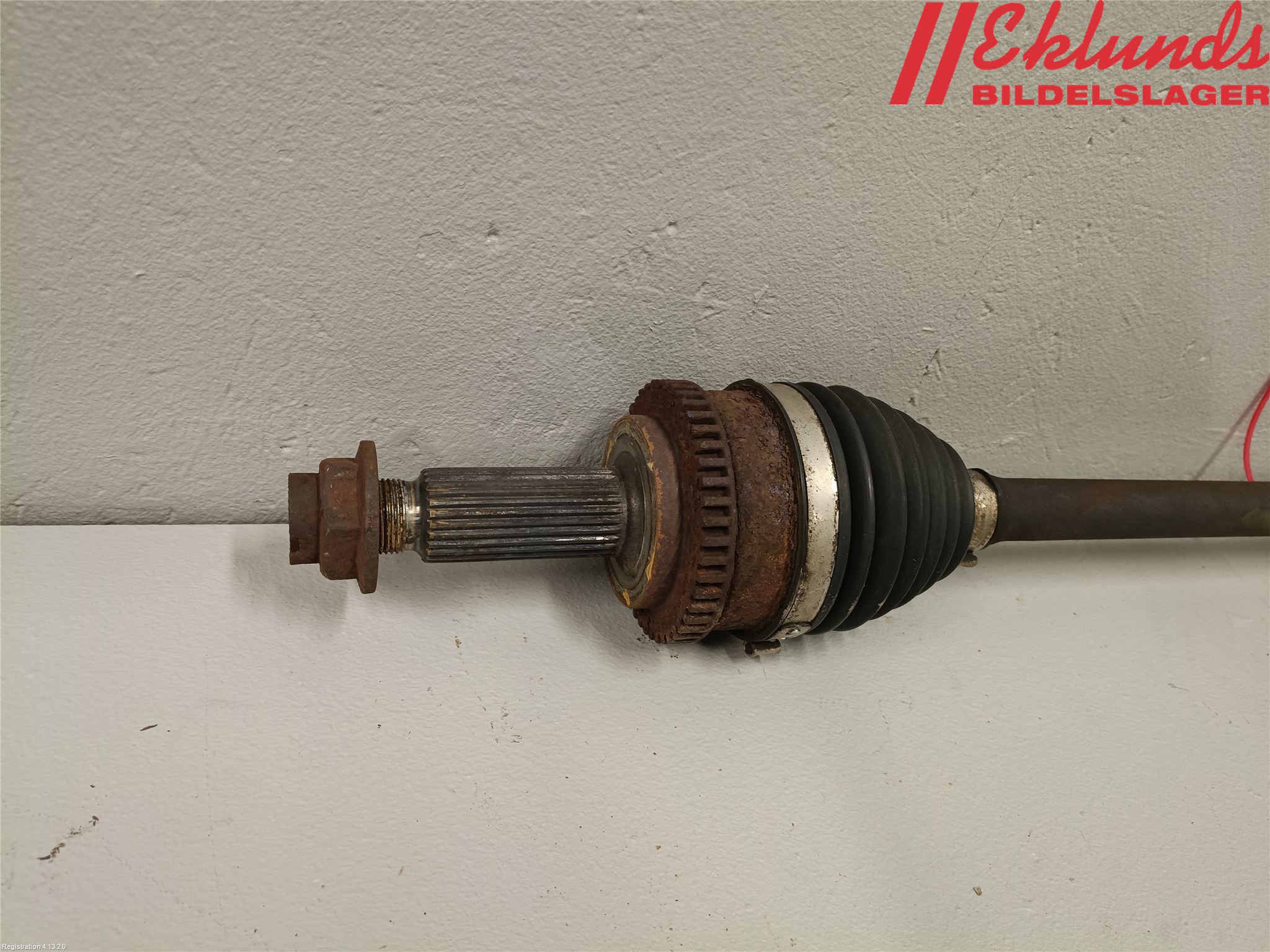 Kia VENGA 10-19 Drivaxel Fram Vänster