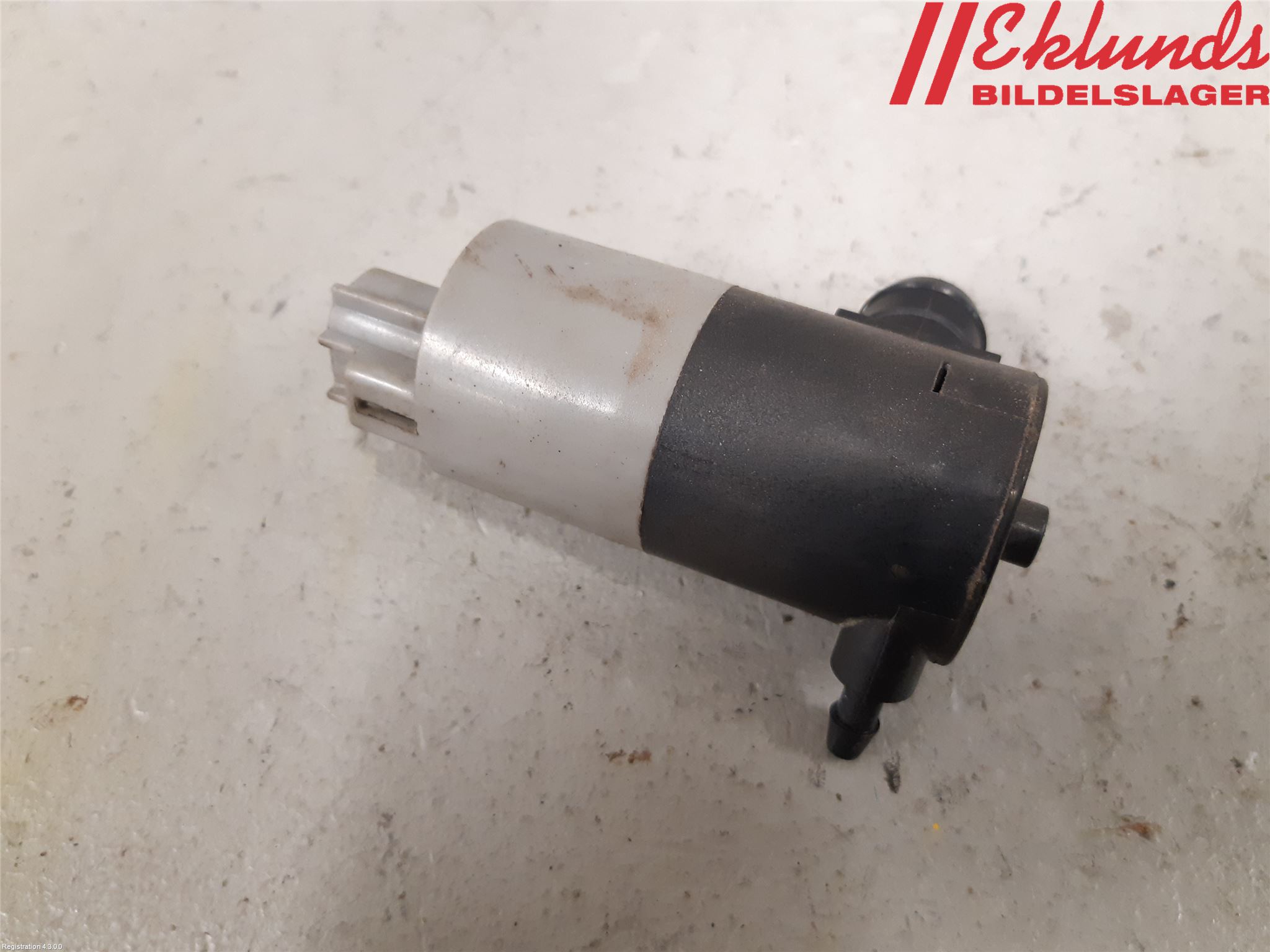 Toyota AVENSIS 09-15 Spolarpump Vindruta