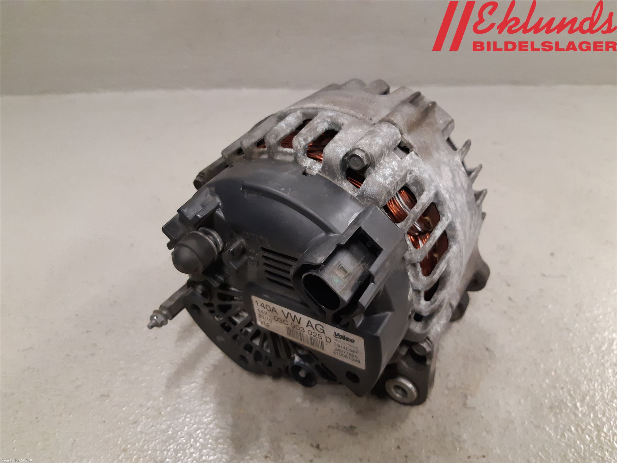 Volkswagen VW GOLF VI 09-13 Generator