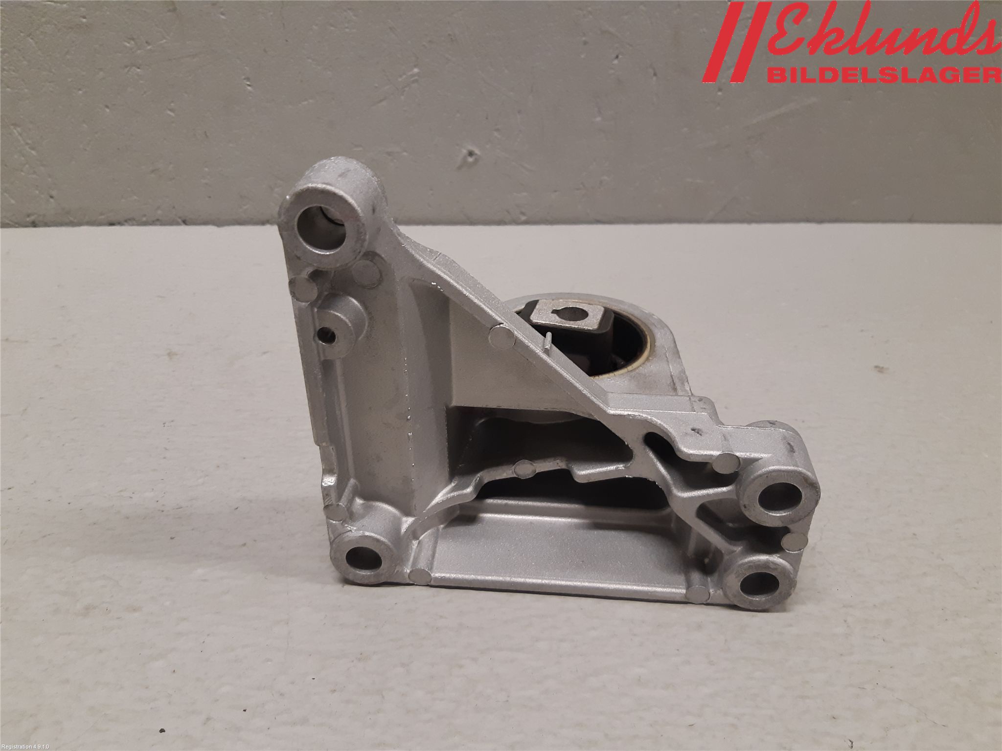 Volvo V70 00-04 Motorfäste