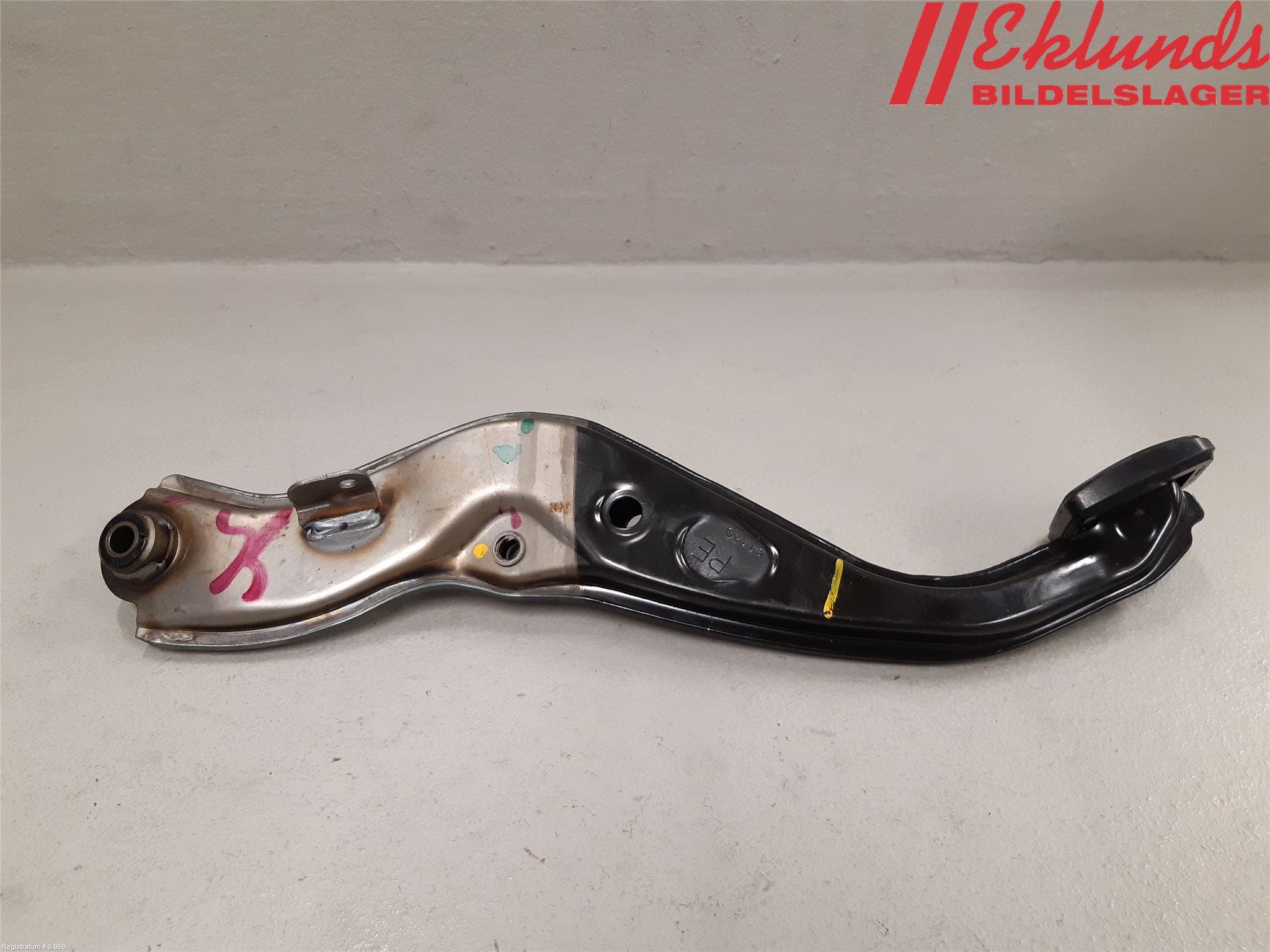 Toyota YARIS XP130 15-20 Bromspedal
