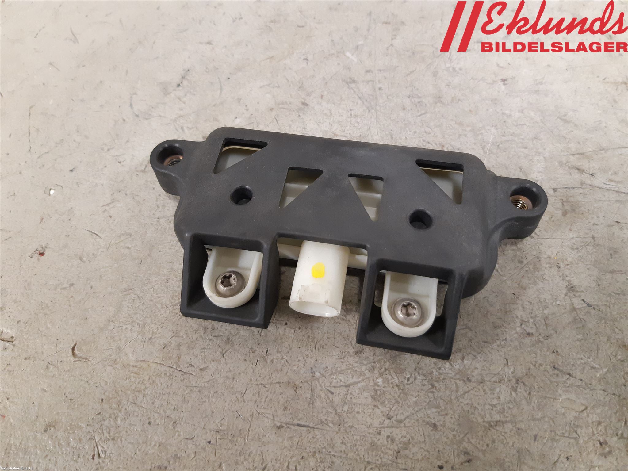 Tesla MODEL S 13- Bakluckehandtag