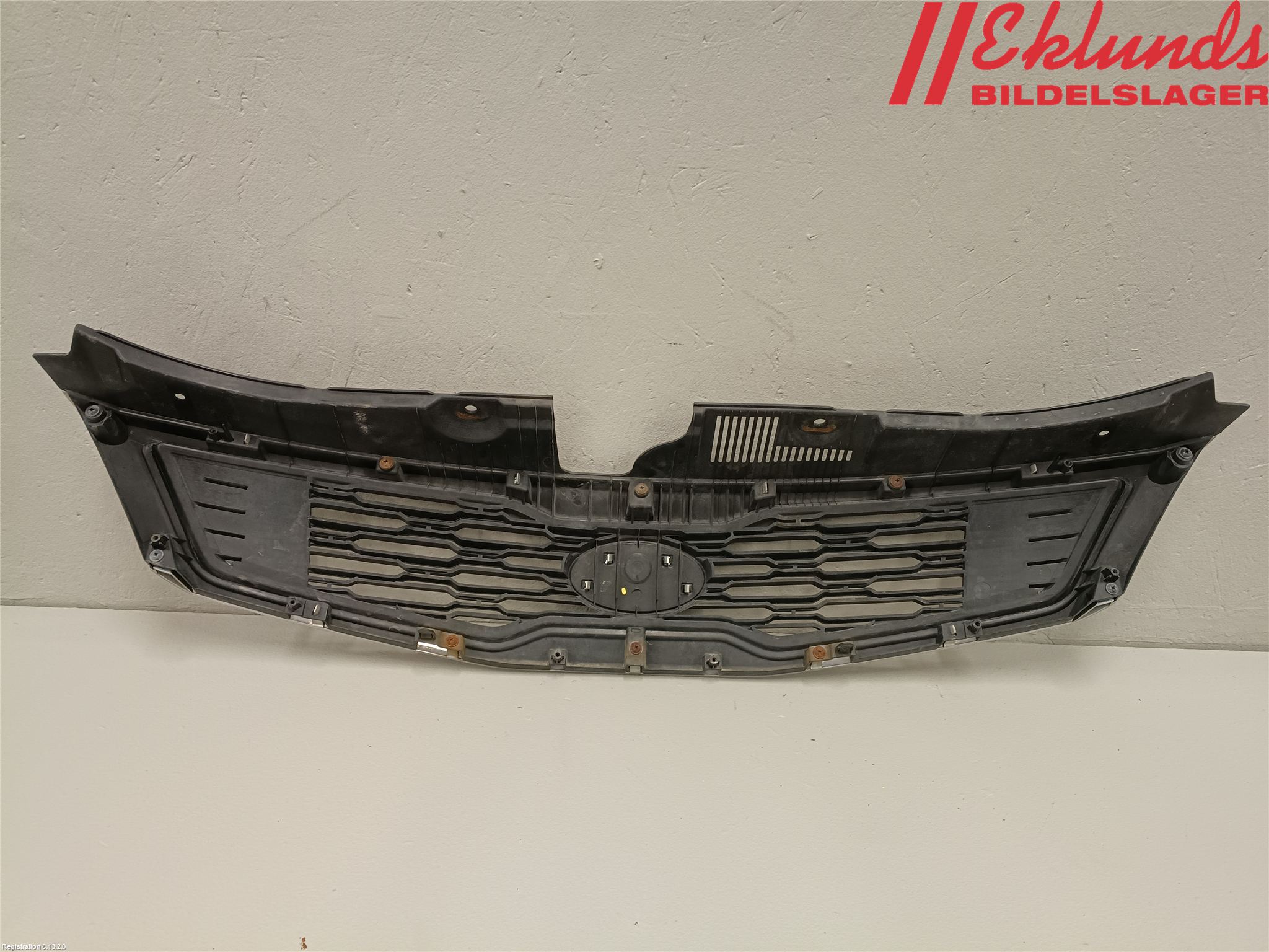 Kia CEED 06-12 Grill Komp
