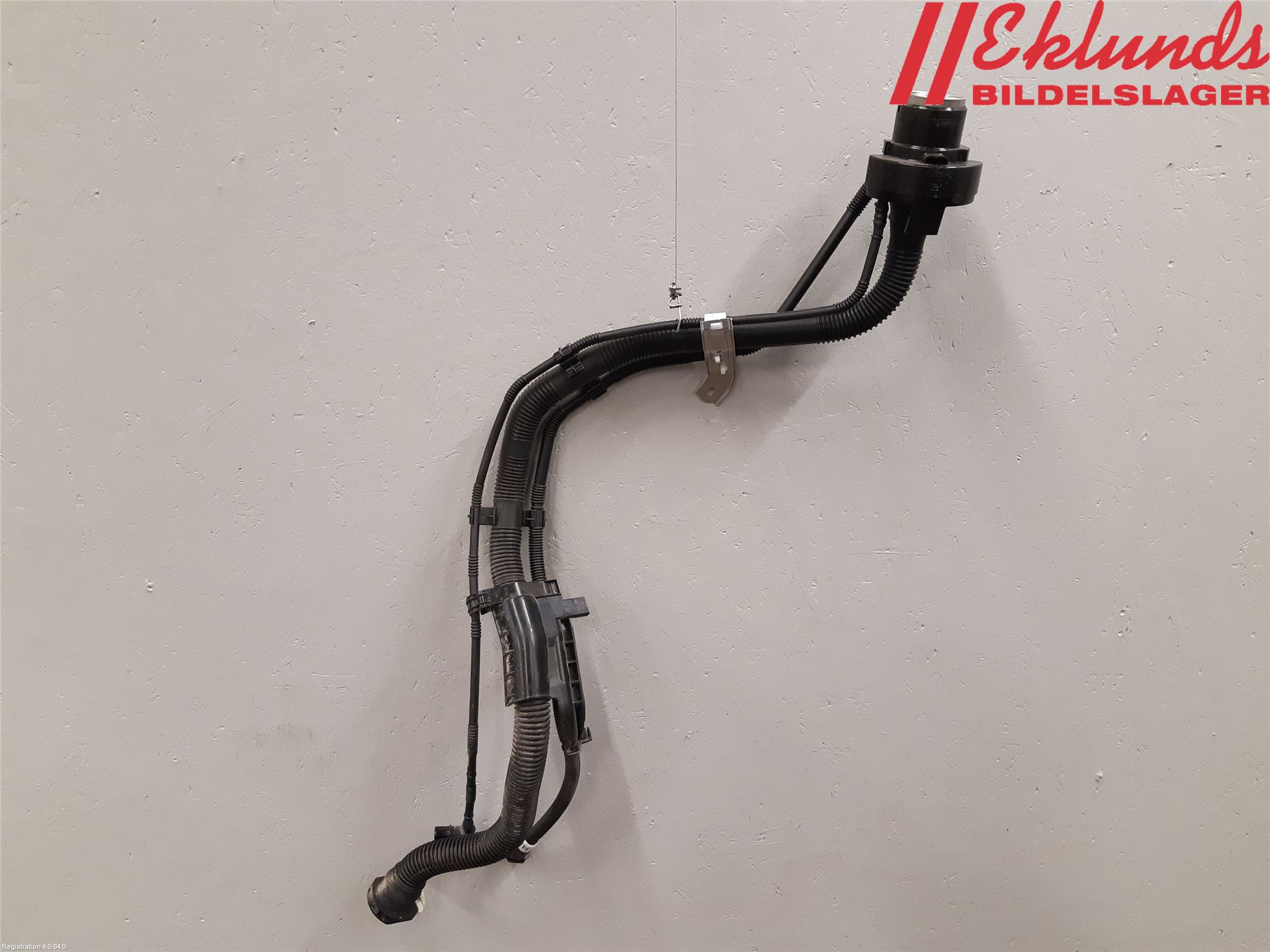 Toyota RAV4 19- Bränslepåfyllnrör-Slang