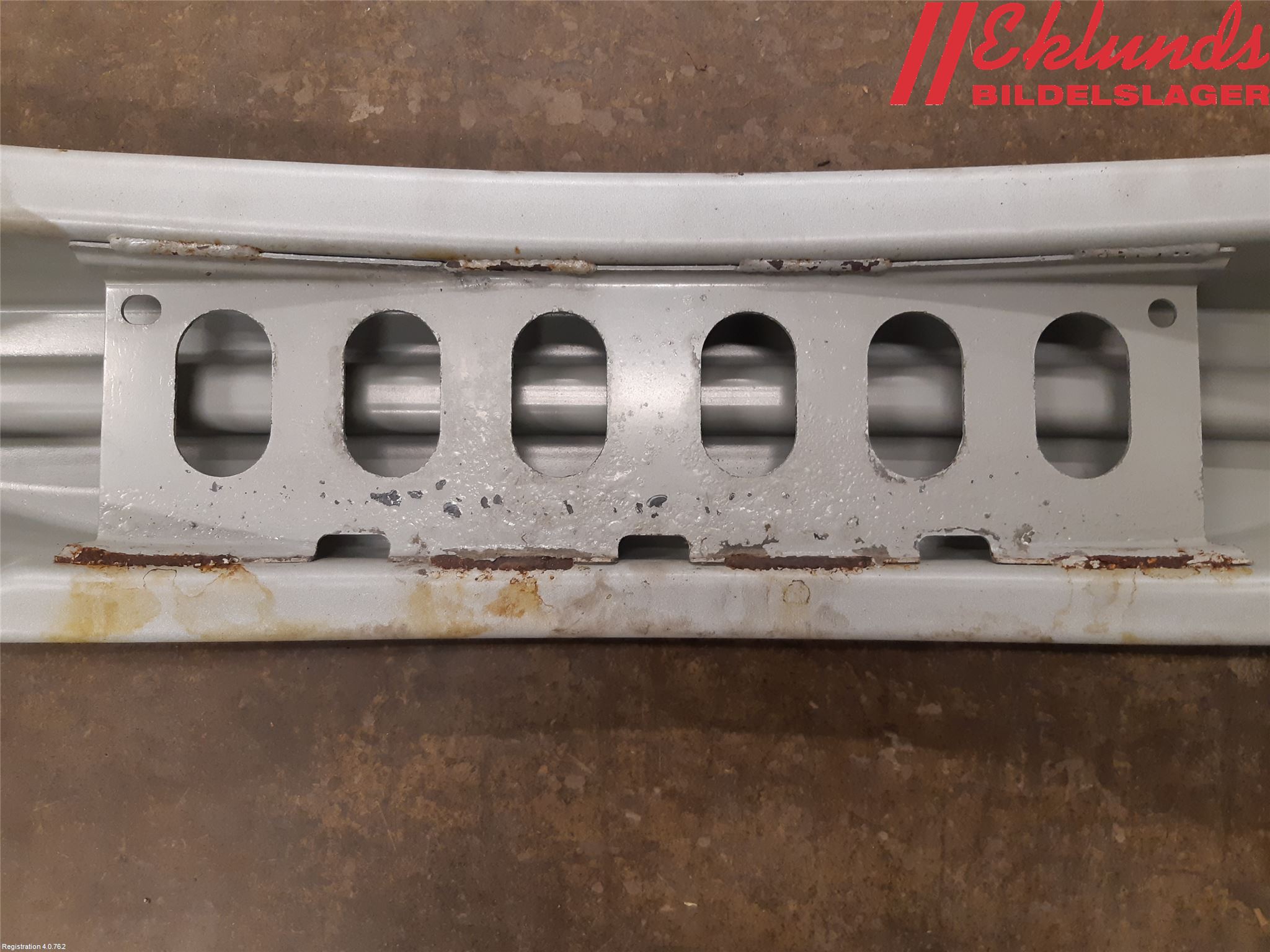 Volvo V60 11-13 Stötfångarbalk Bak