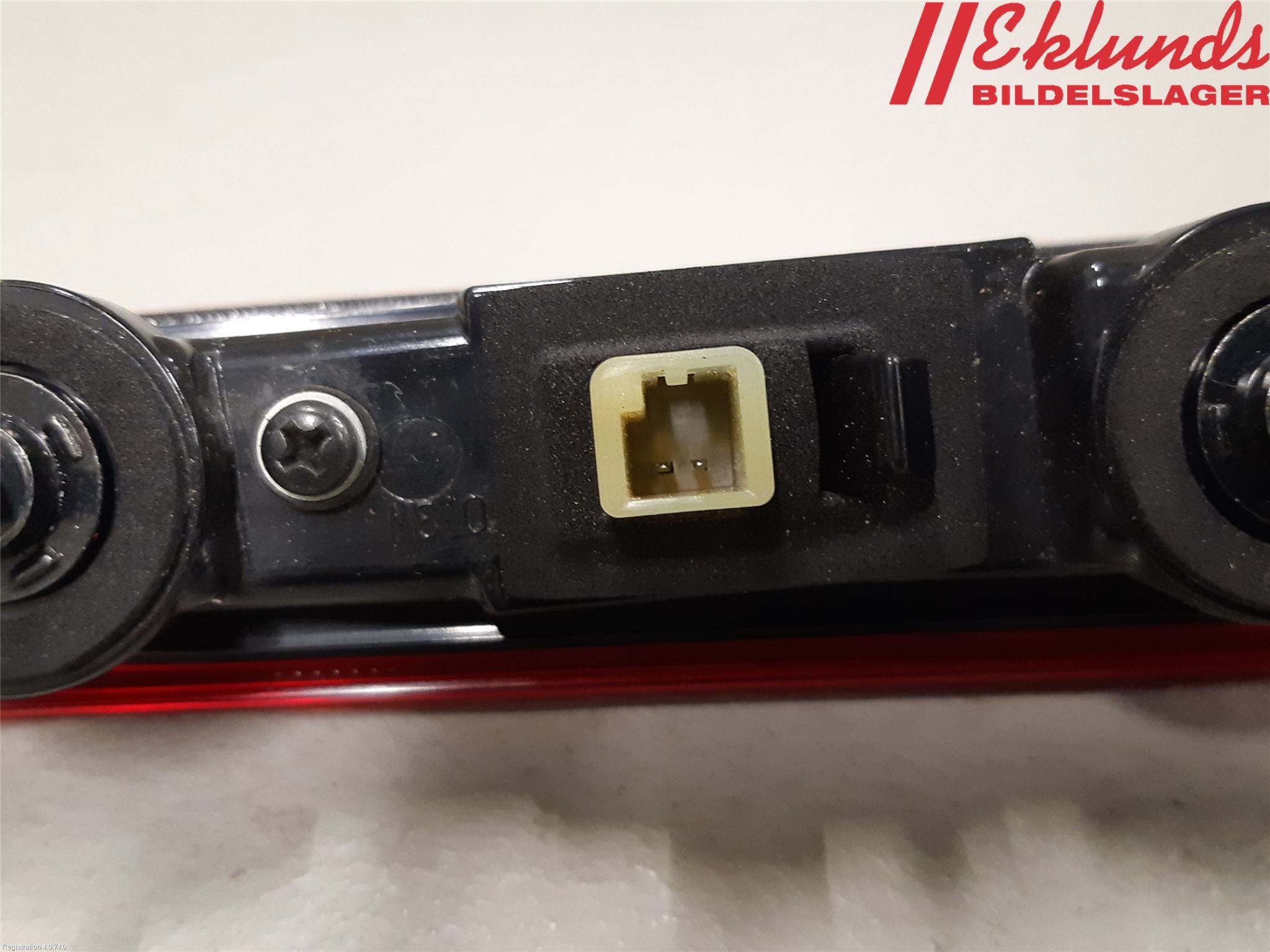 Toyota PRIUS (ZVW50) 16-21 Bakljus Lucka Hö