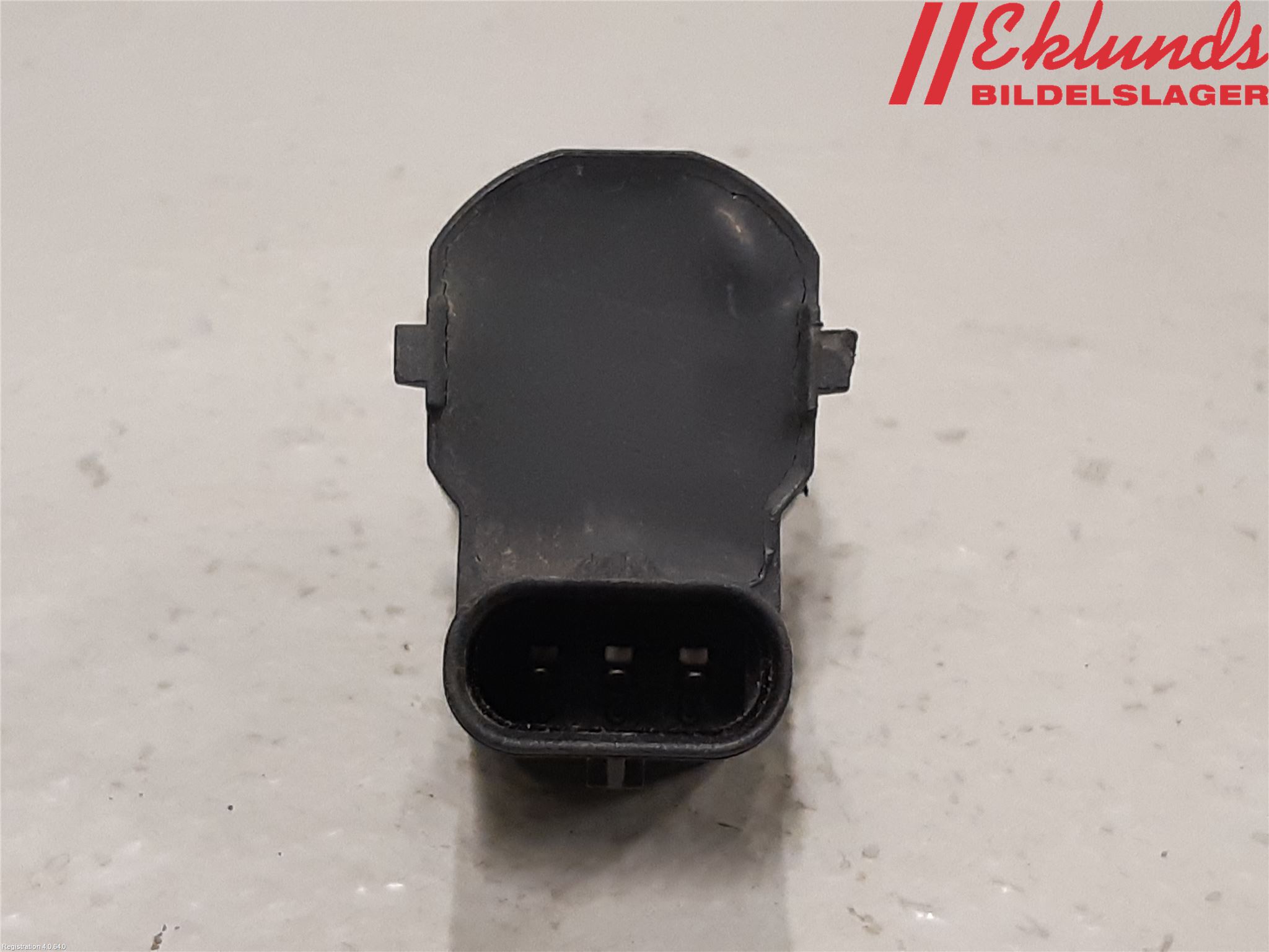 BMW 5 F10/F11/F18 09-17 Parkeringshjälp Frontsensor