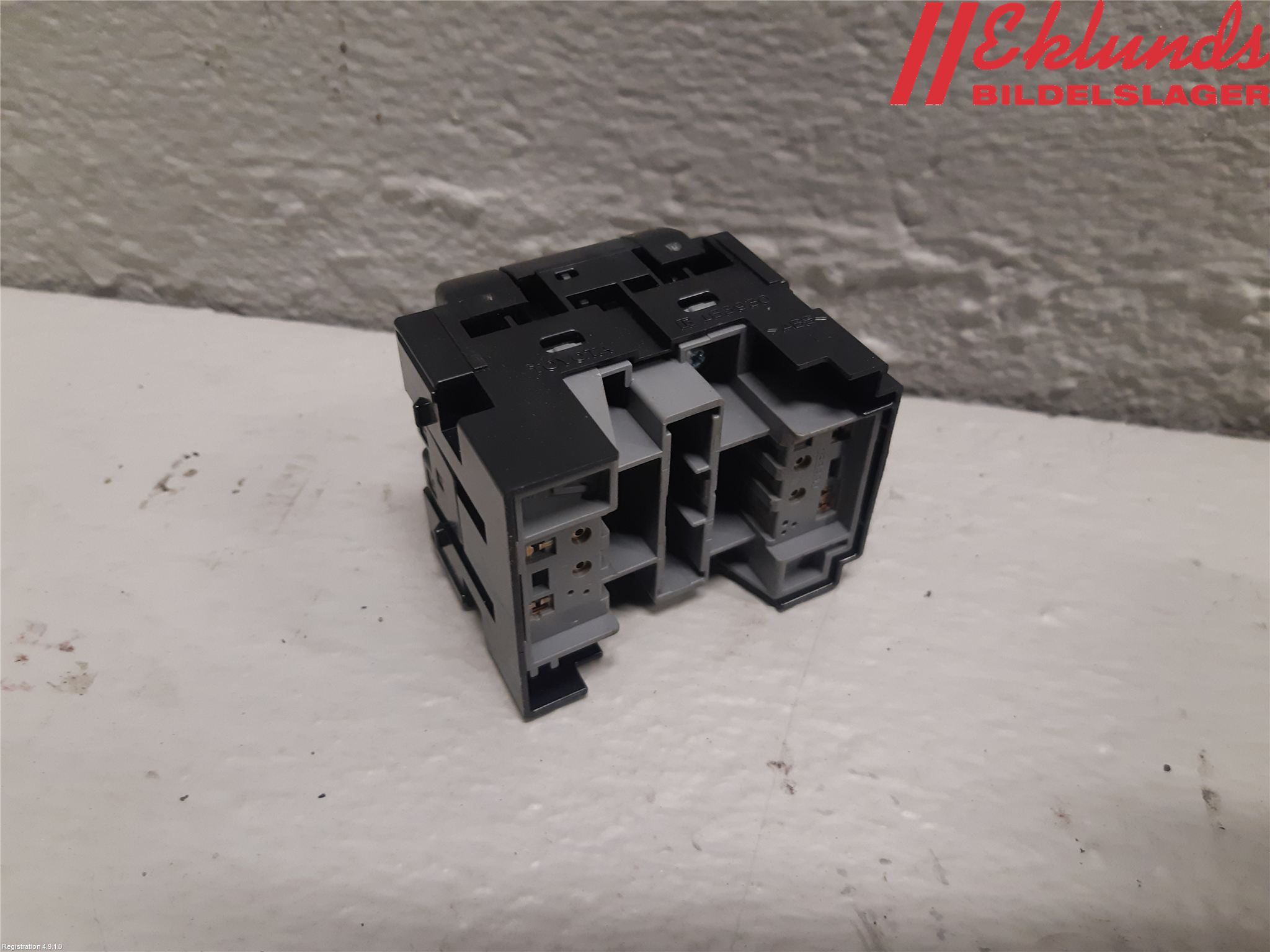 Toyota RAV4 19- Strömställare Spegel