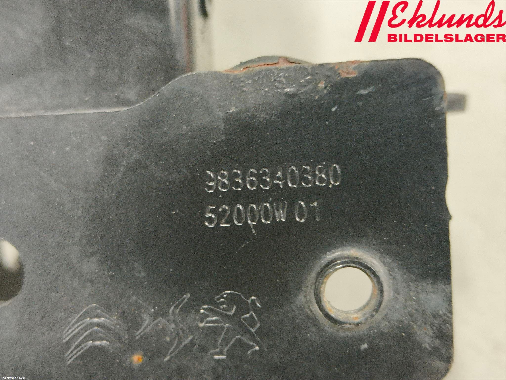 Peugeot 2008/E-2008 20- Framvagnsbalk