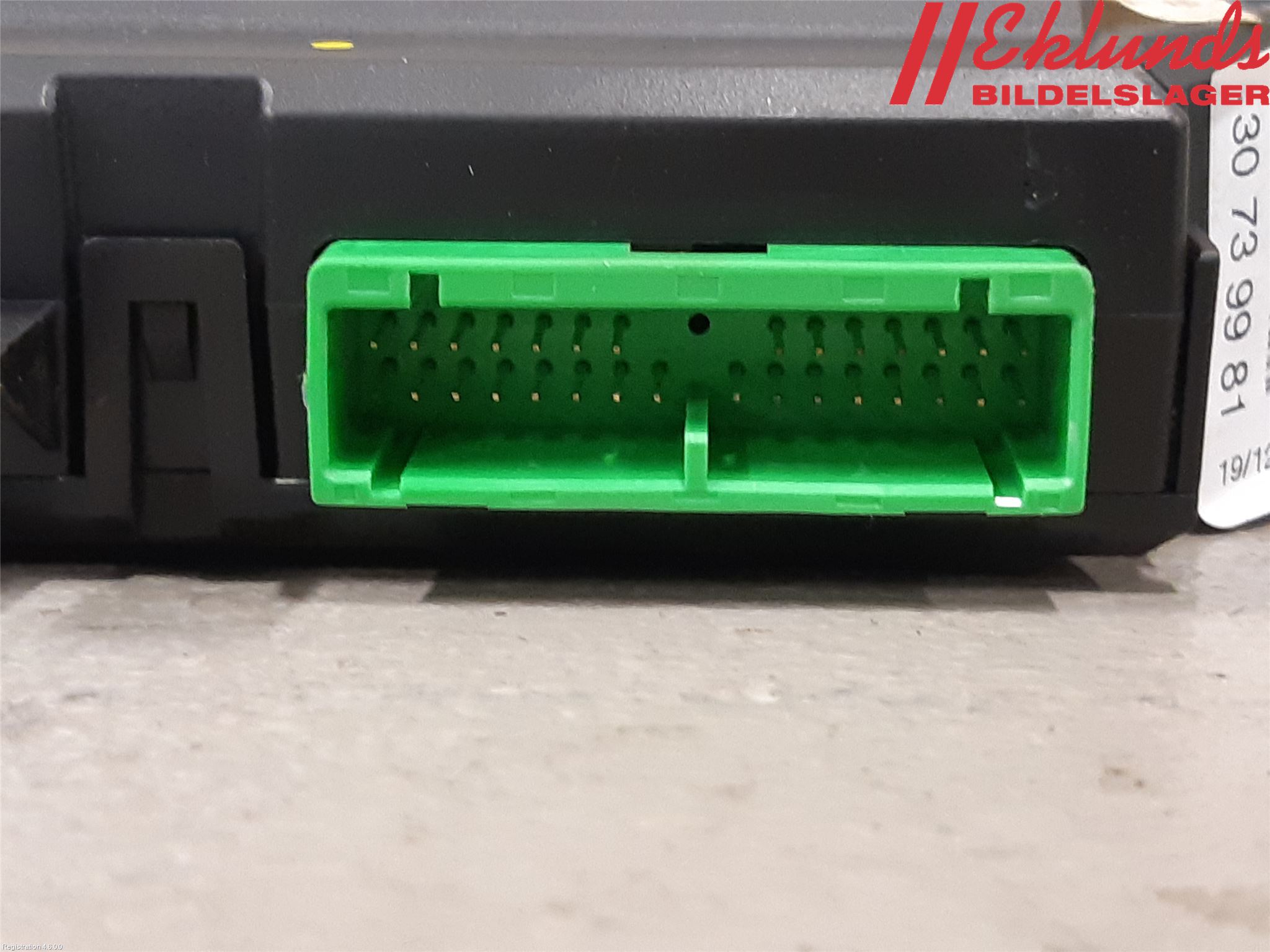 Volvo V70 05-08 Strömställare Elhiss