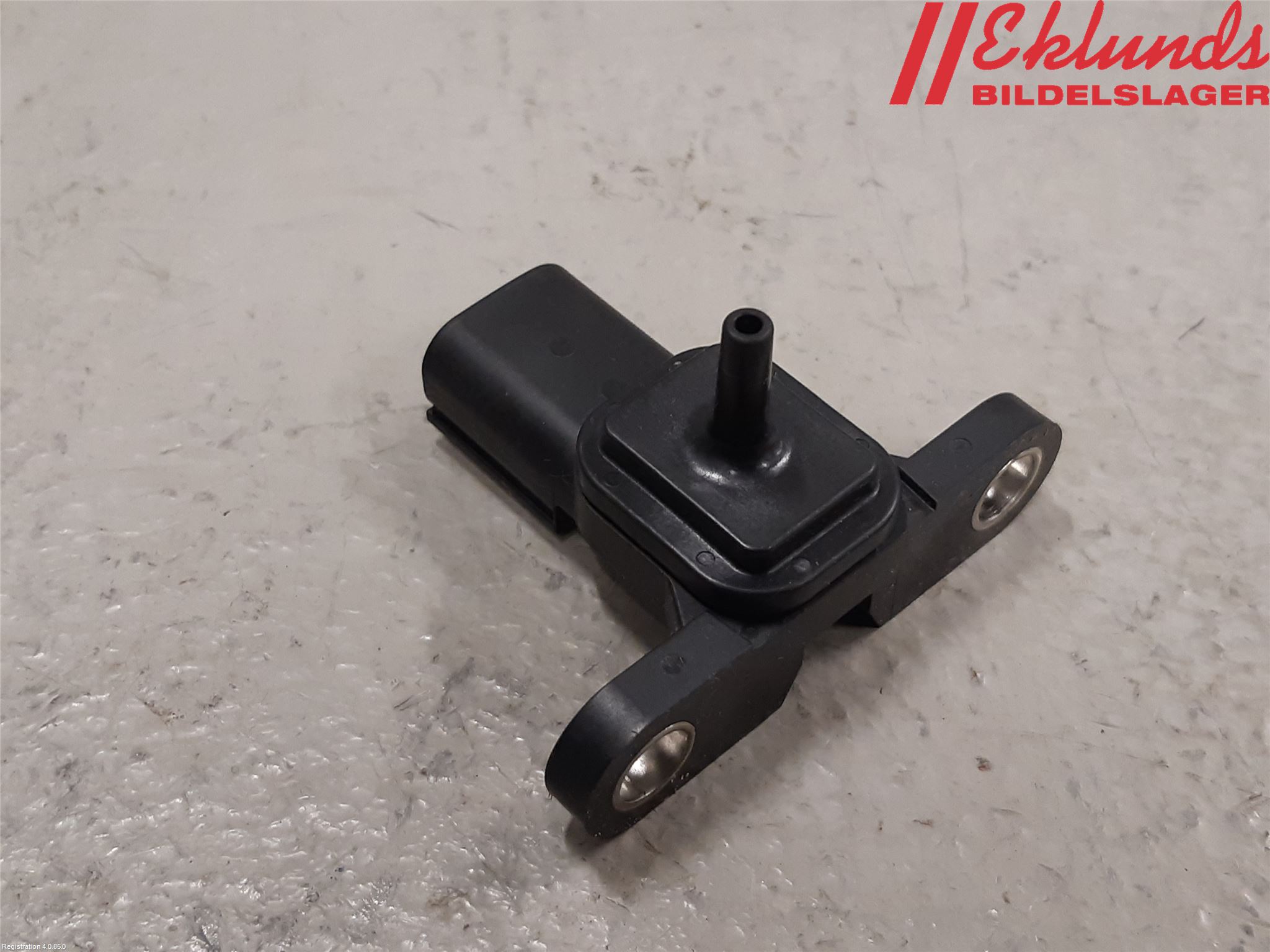 Toyota YARIS XP21 20- Vakuumventil