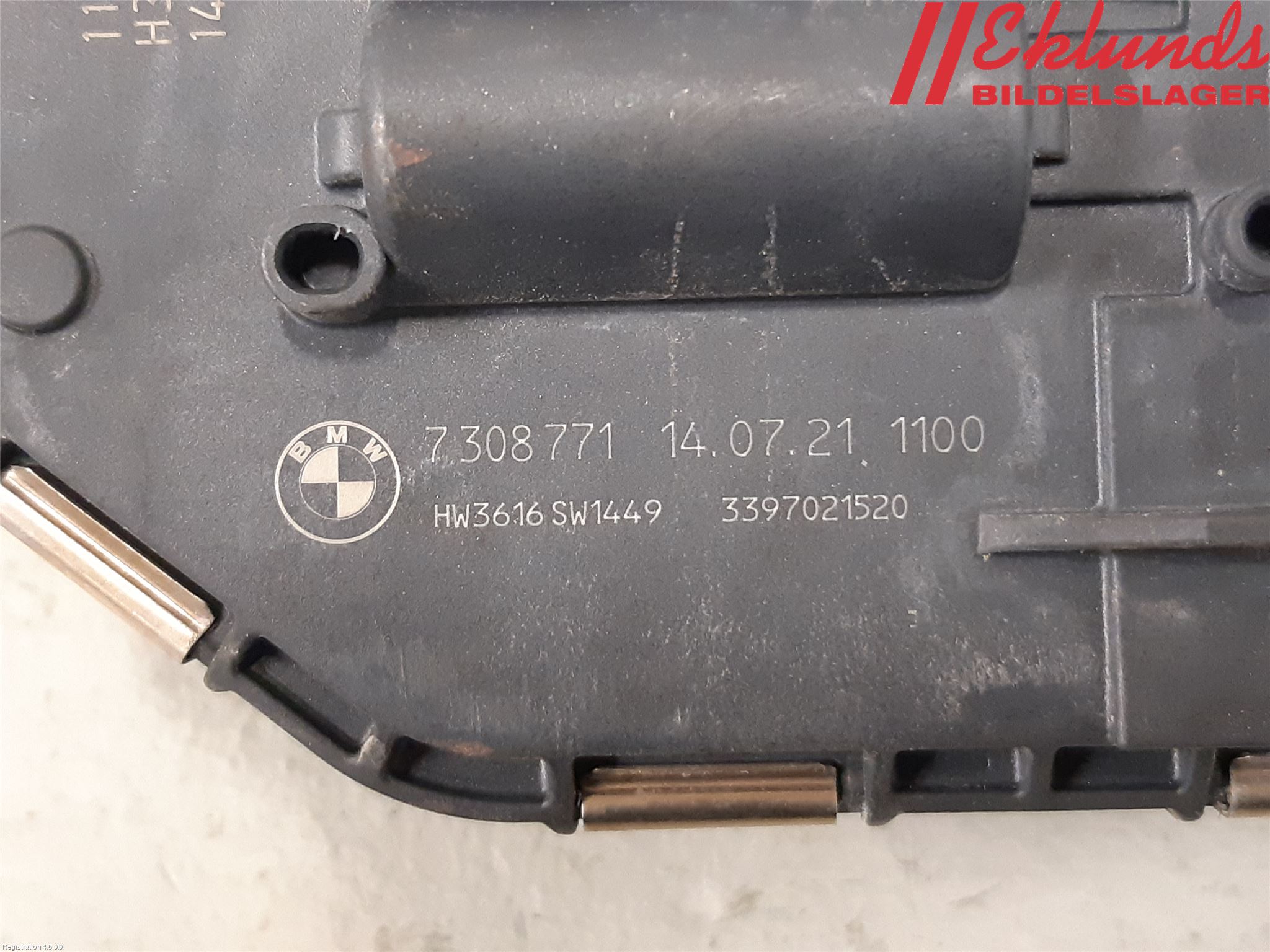 BMW 5 F10/F11/F18 09-17 Torkarmotor Vindruta