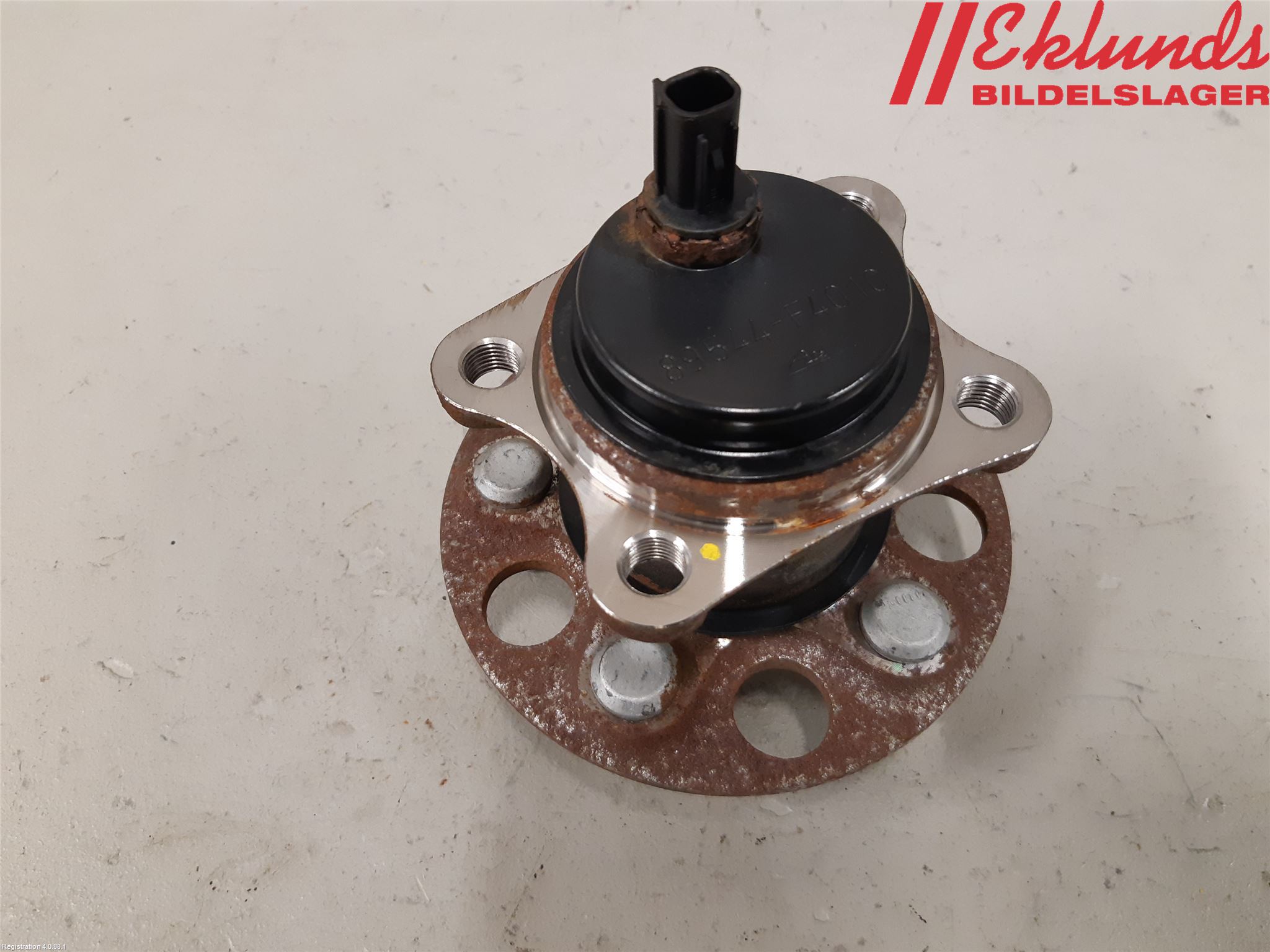 Toyota YARIS XP21 20- Nav Bak