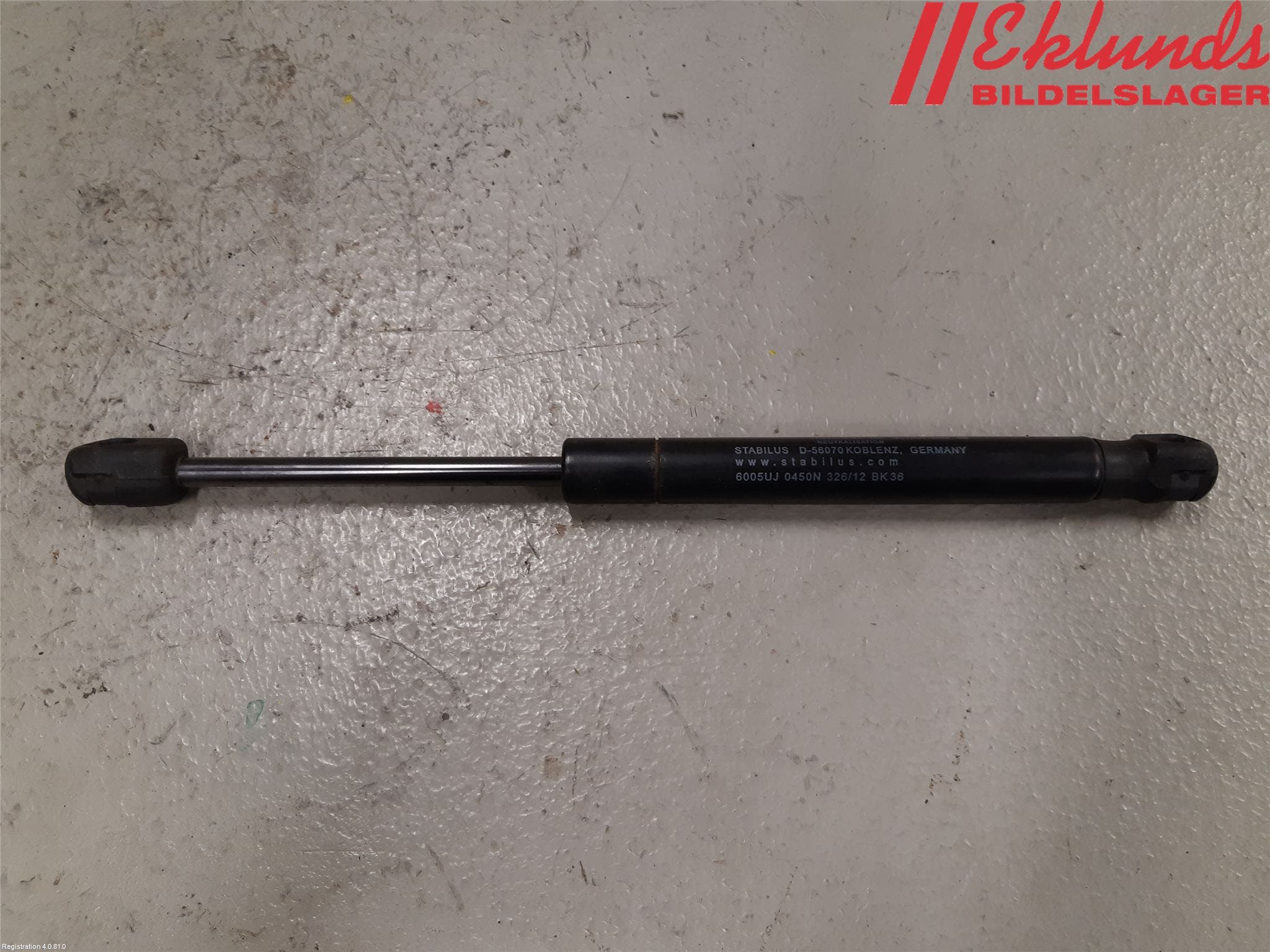 Volvo V70 08-13 Gasfjäder Motorhuv