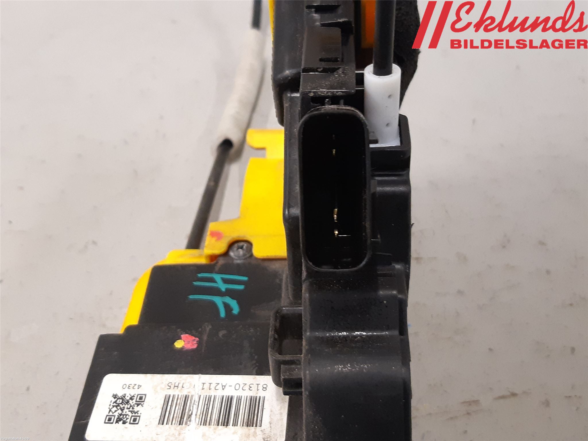 Kia CEED 12-18 Låskista-Dörrlås