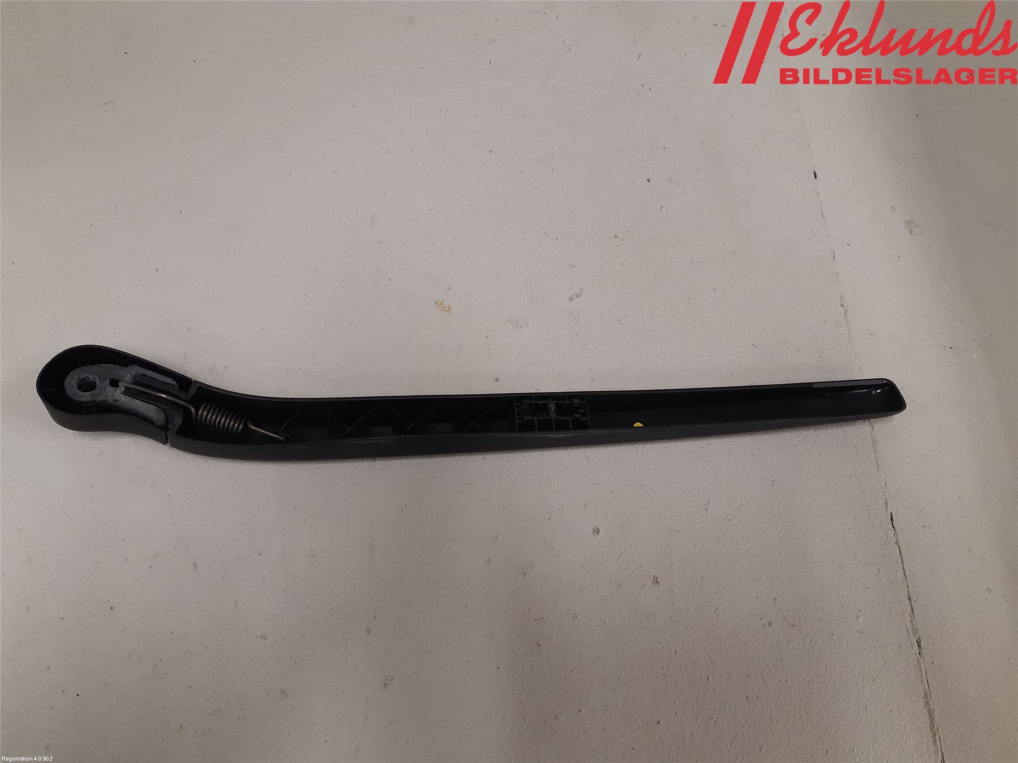 BMW 5 F10/F11/F18 09-17 Torkararm-Bakruta