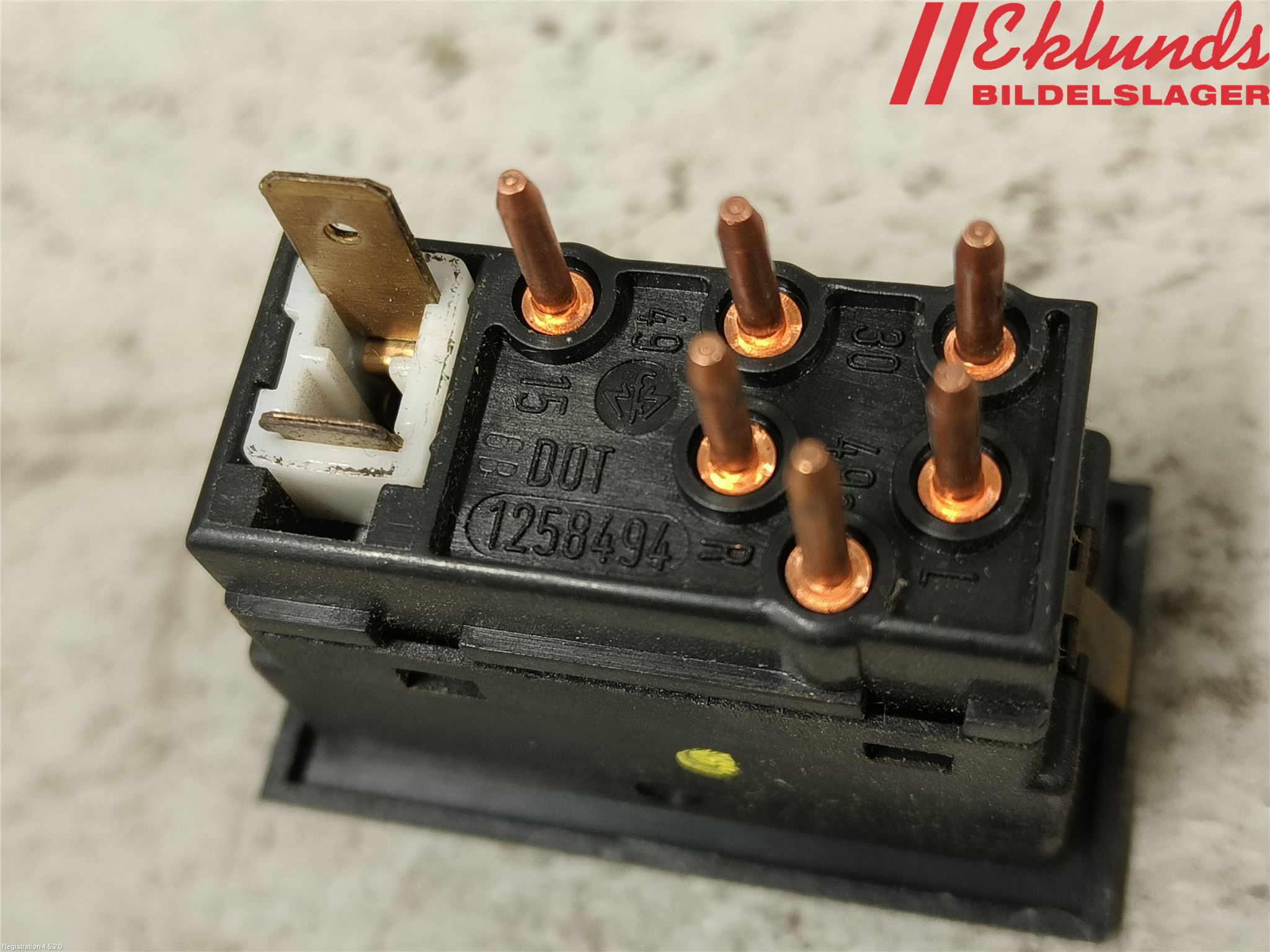 Volvo 240 81-87 Strömställare Varnings