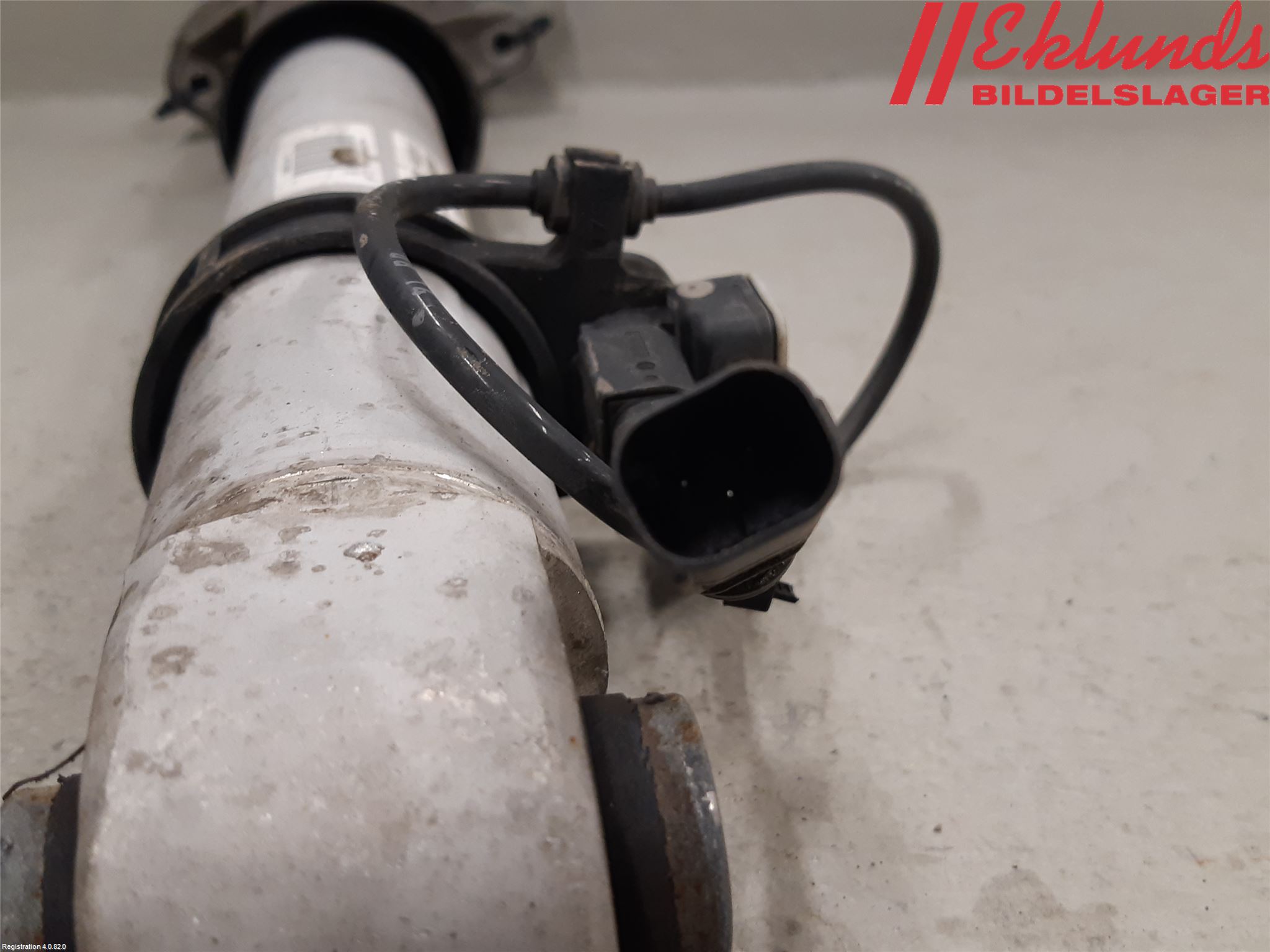 BMW 4 F32/F33/F82/F83 13-20 Stötdämpare Bak