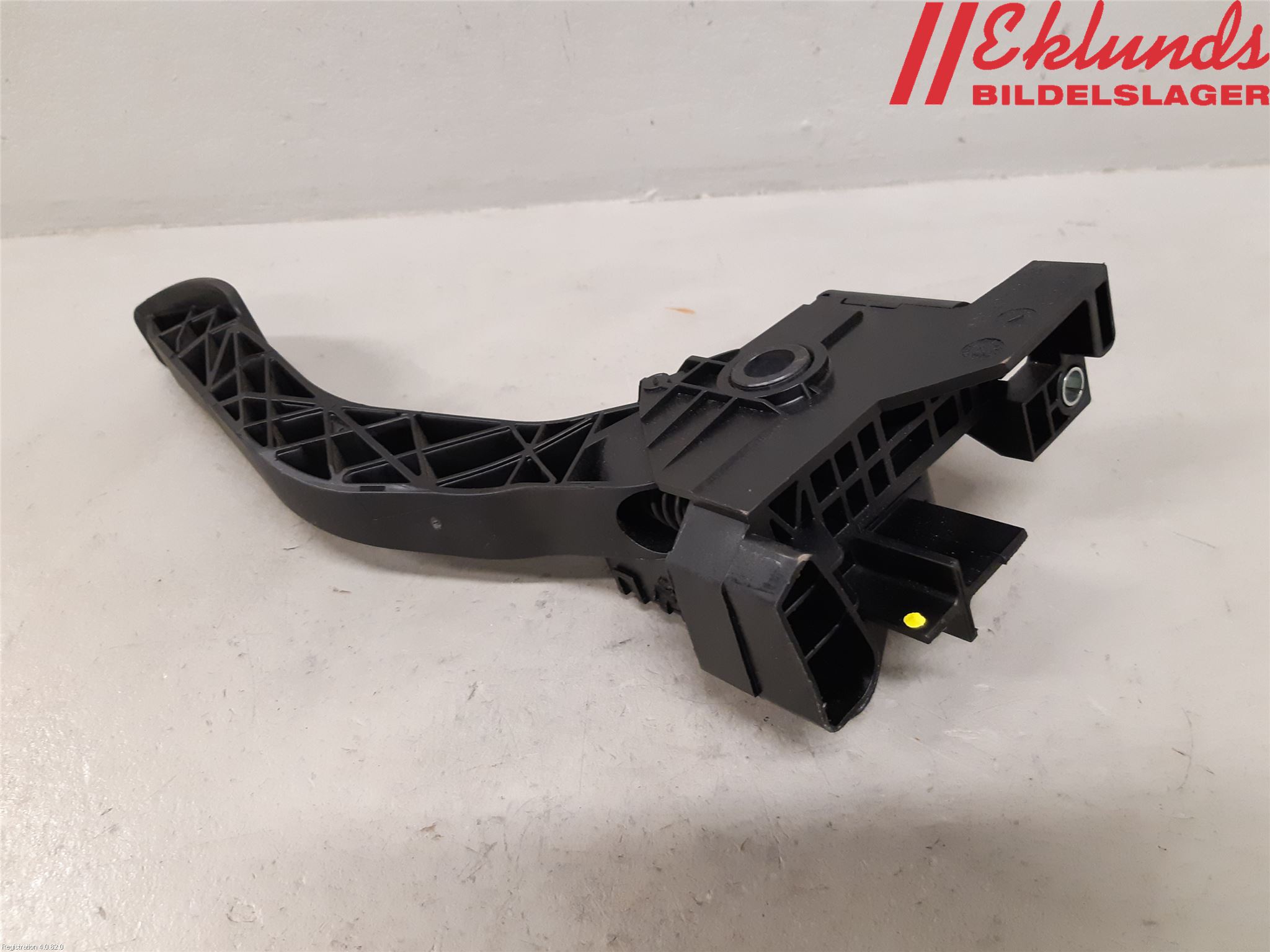 Iveco DAILY 14->> Gaspedal