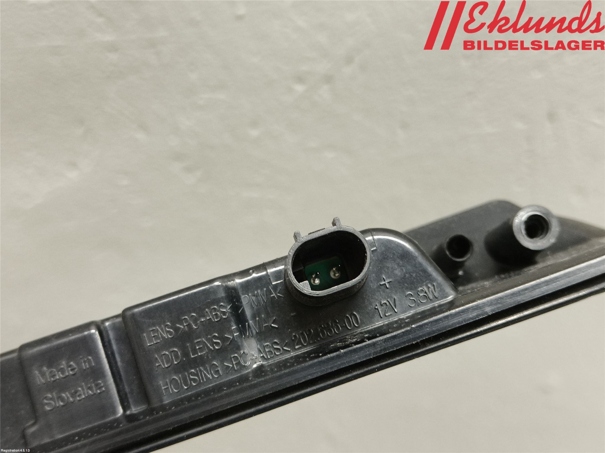 Opel INSIGNIA 17- Bromsljus Bakruta