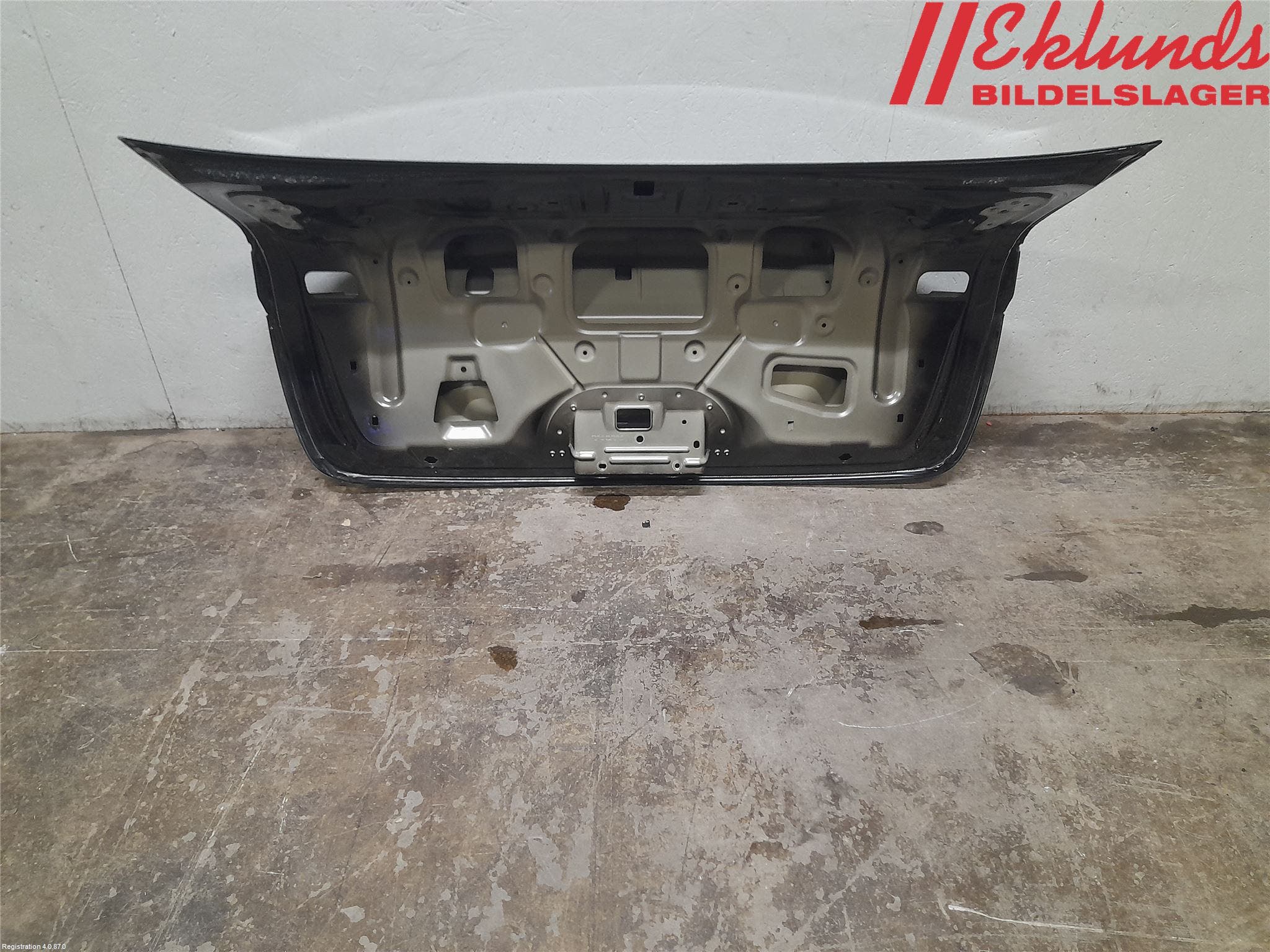 Volvo S60 11-13 Baklucka (Ej Med Ruta)