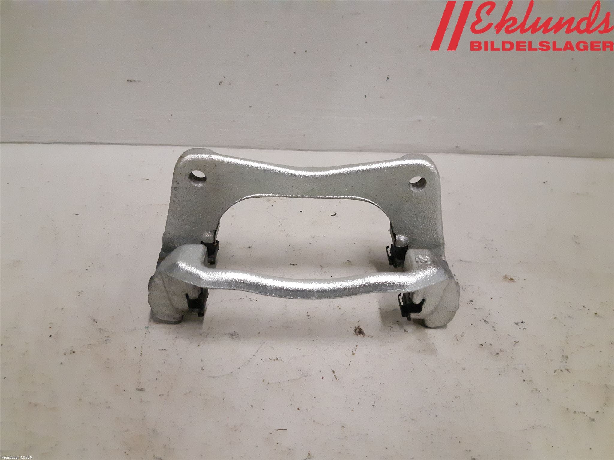 Toyota C-HR 16-23 Bromsokshållare