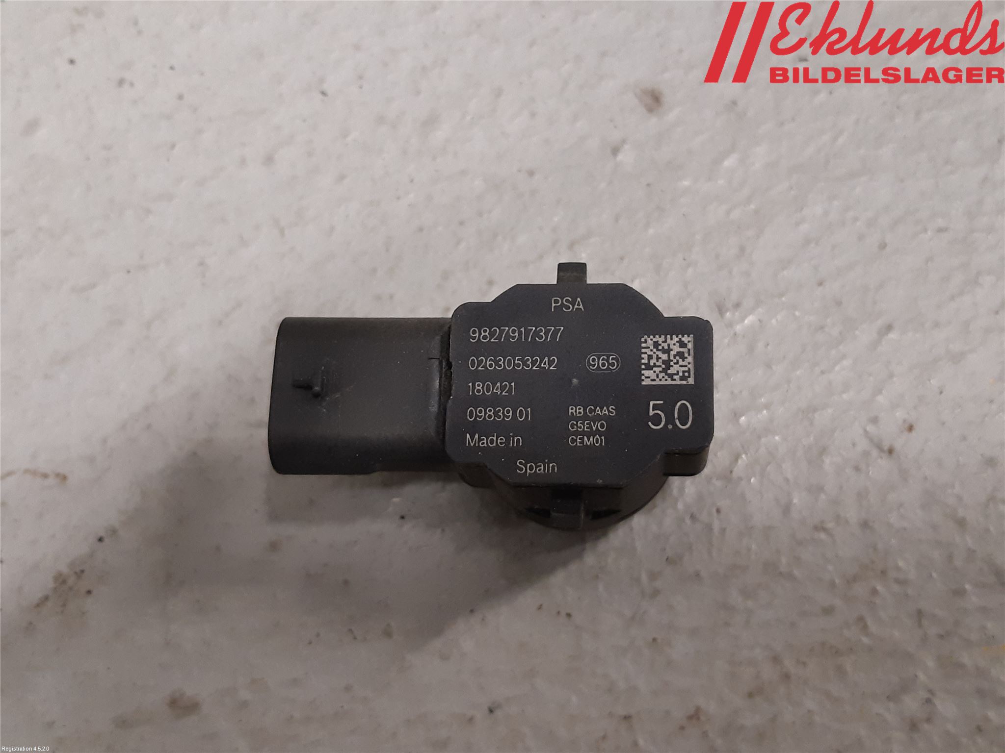 Peugeot 3008 17-24 Parkeringshjälp Frontsensor