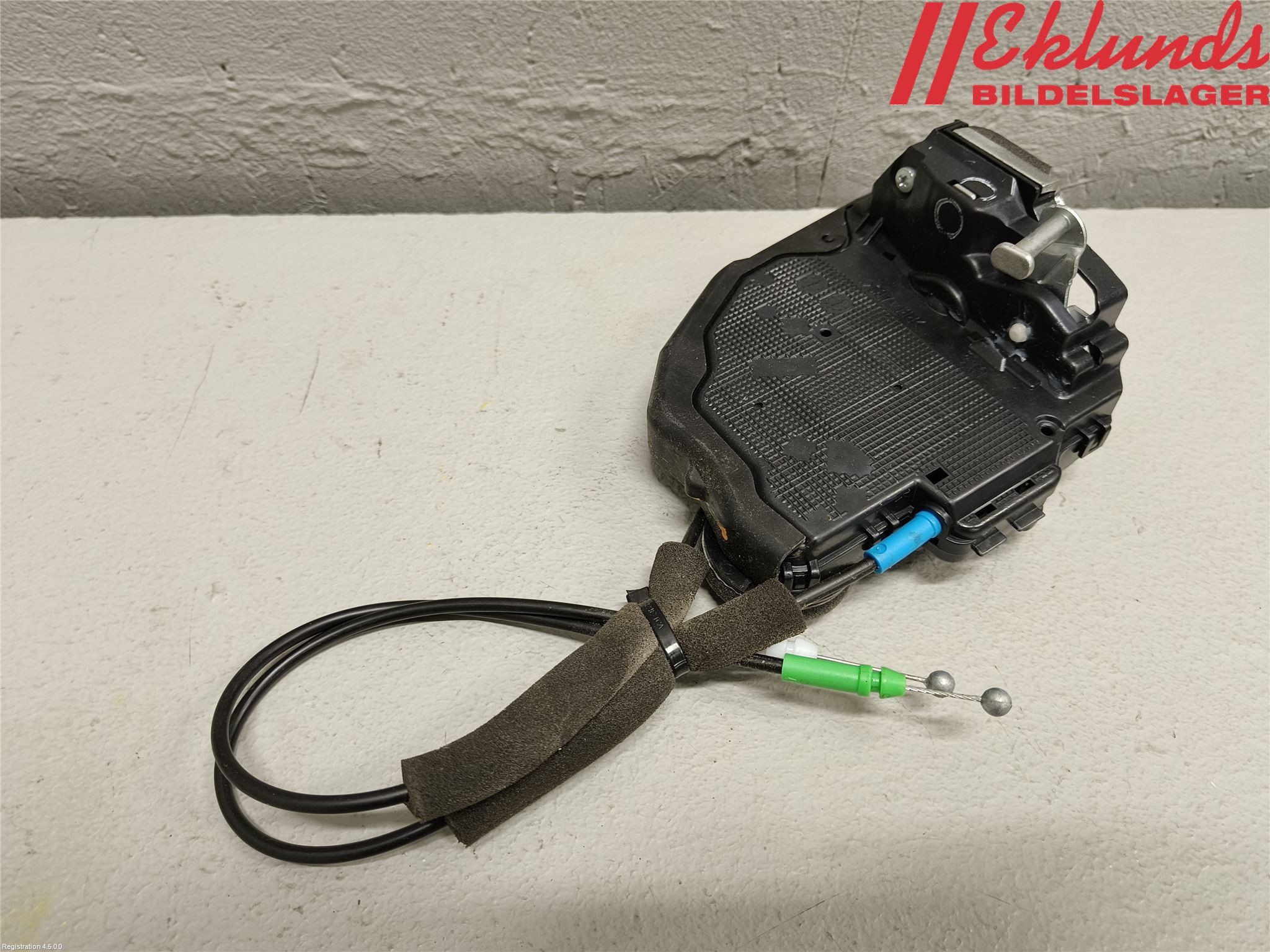 Toyota COROLLA 19- Låskista-Dörrlås