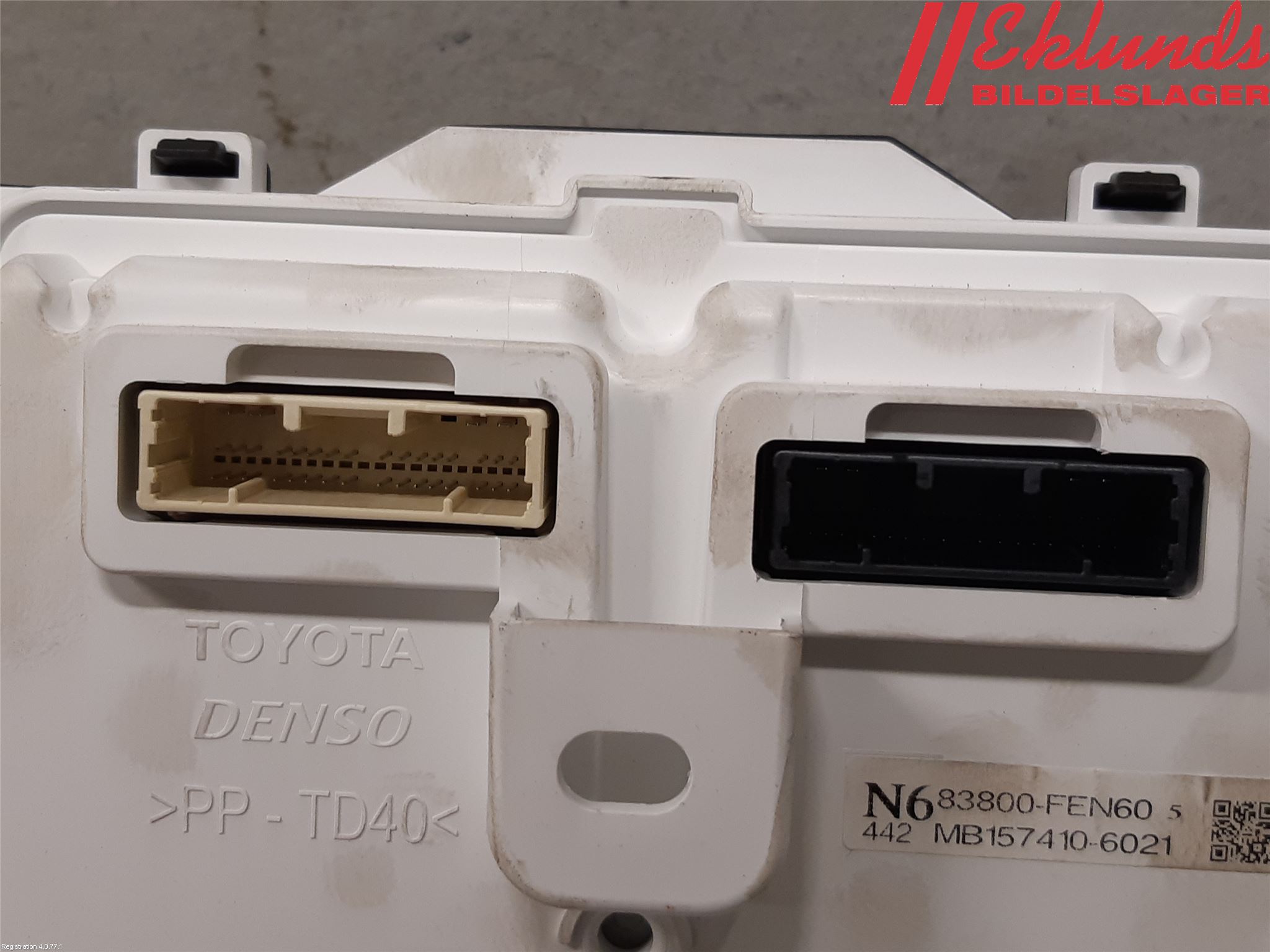 Toyota COROLLA 19- Instrument Komb