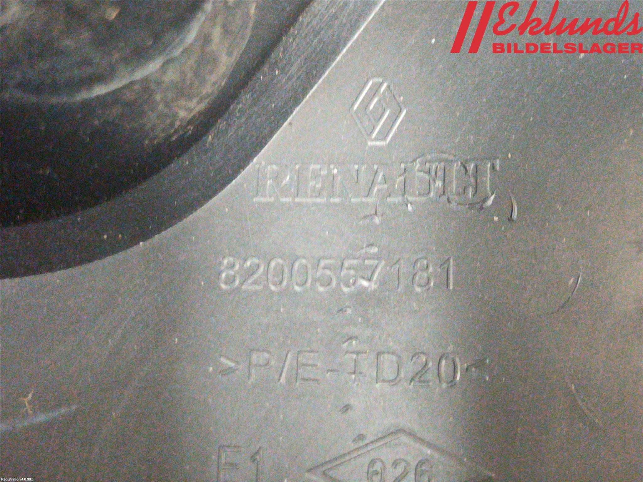 Renault KANGOO II 08-14 Bakljussarg