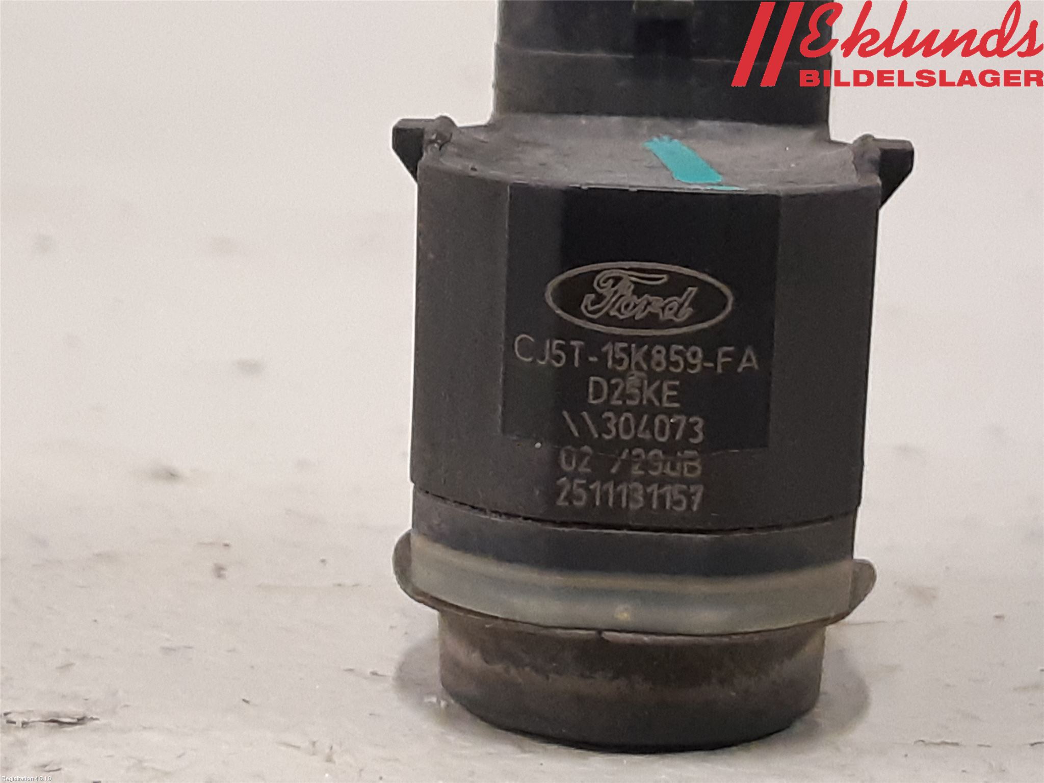 Ford TRANSIT/TOURNEO CUSTOM 13-24 Parkeringshjälp Frontsensor