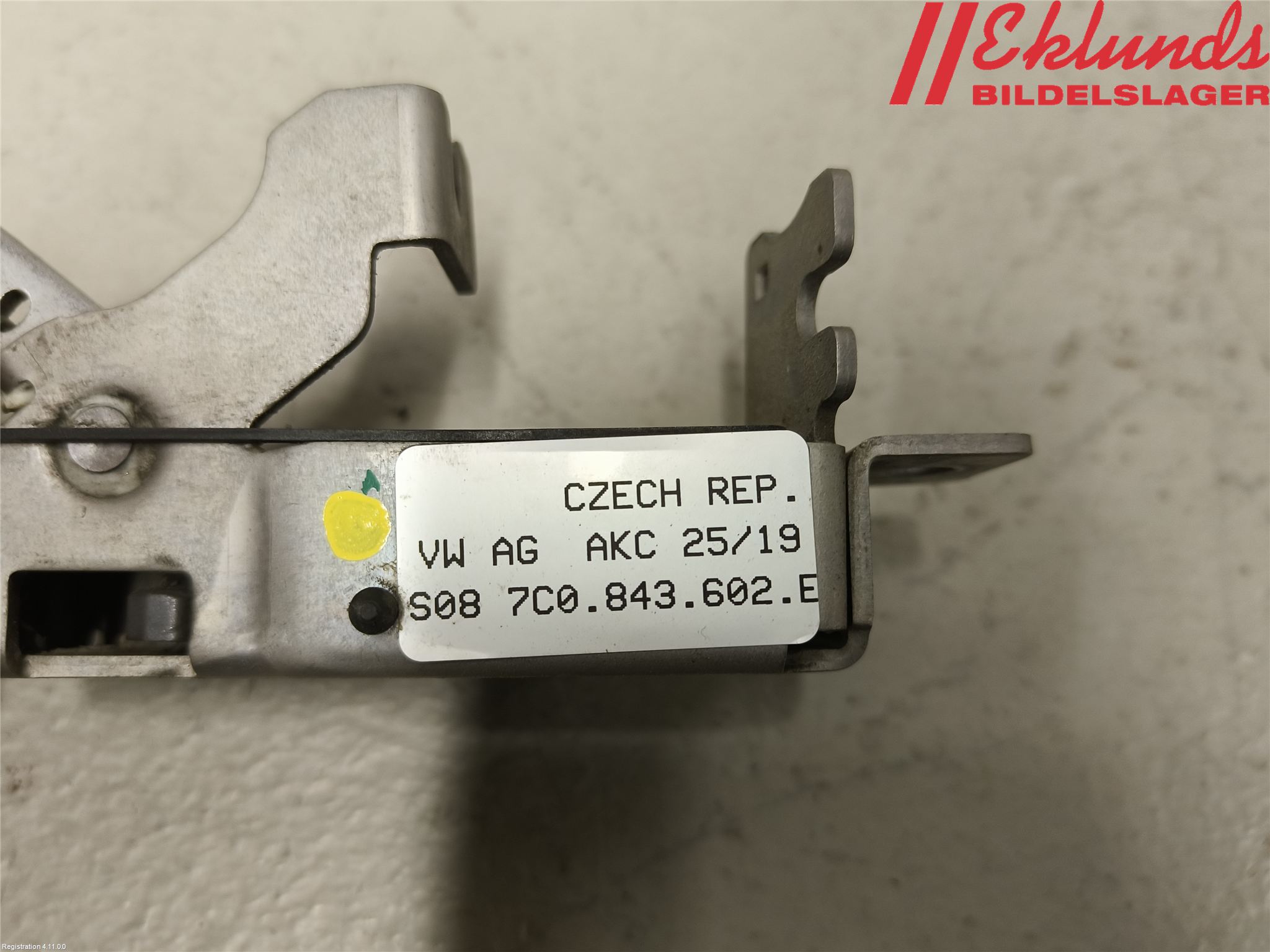 Volkswagen VW CRAFTER II / E-CRAFTER 17- Låskista-Dörrlås