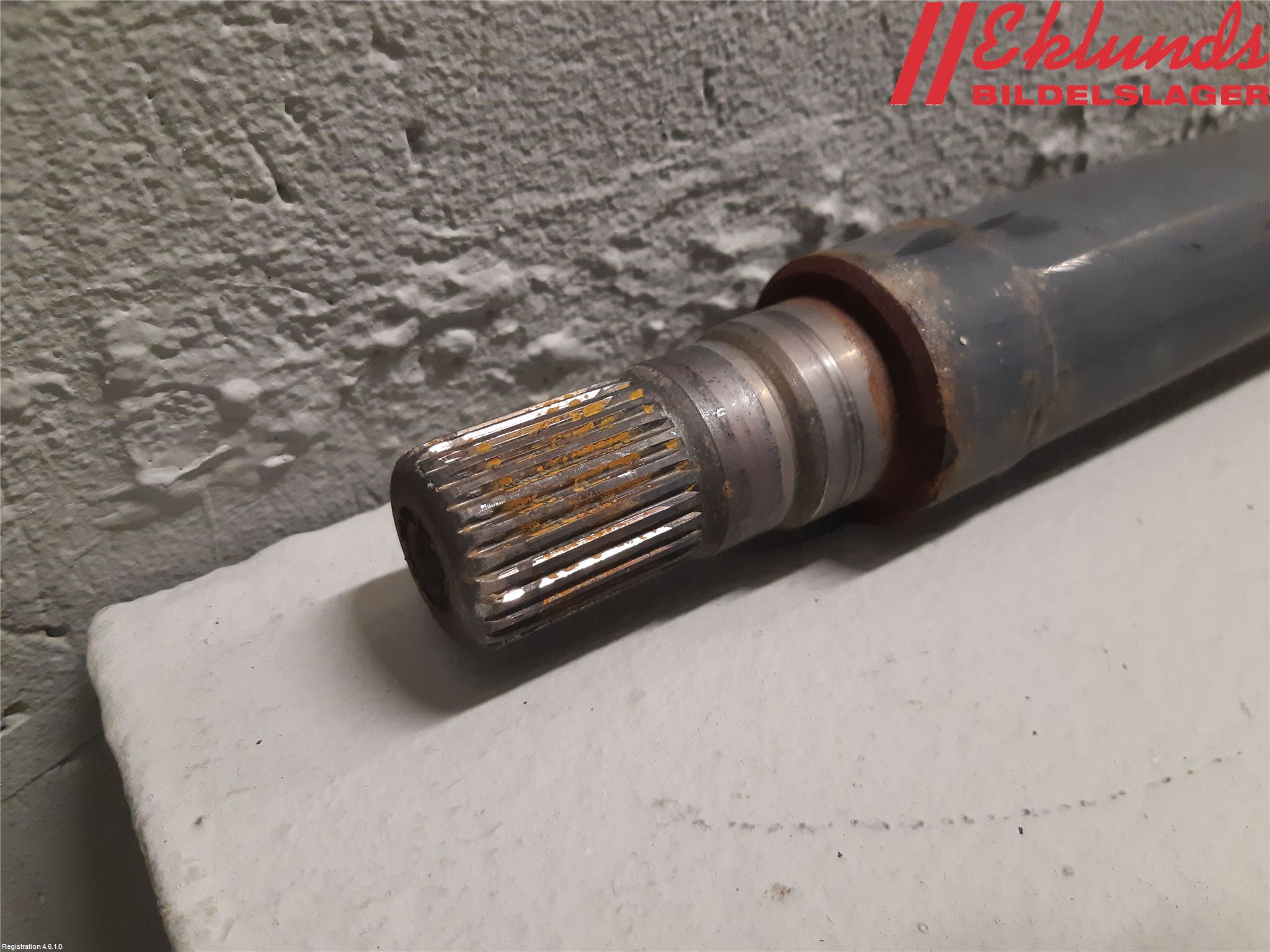 Volvo V70 08-13 Drivaxel Fram Höger