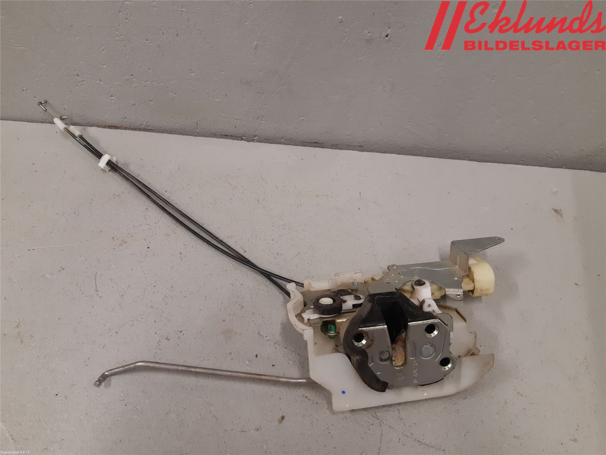 Isuzu D-MAX Låskista-Dörrlås