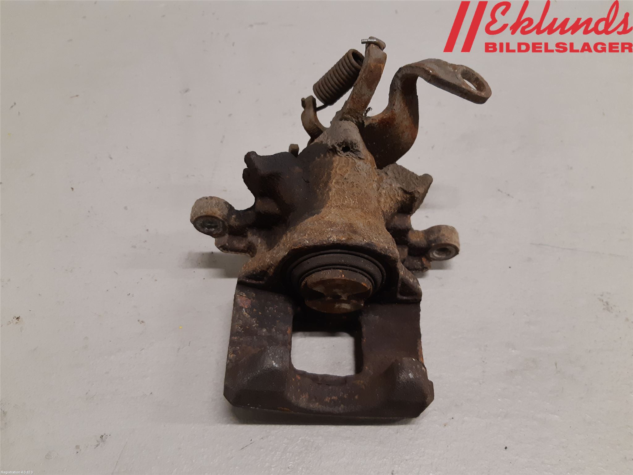 Mitsubishi OUTLANDER 13-21 Bromsok Bak Höger